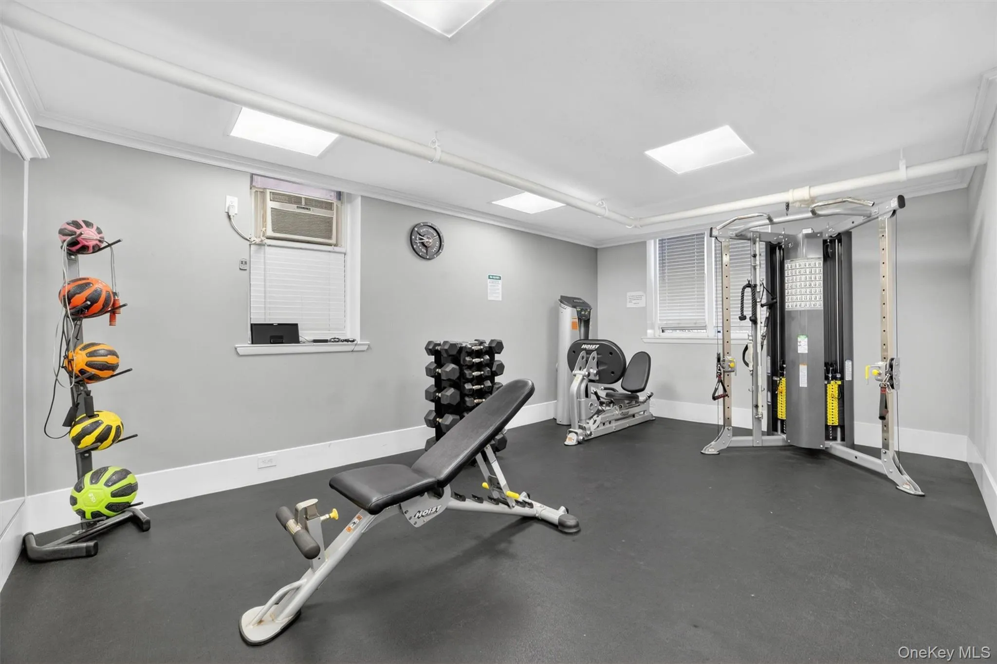 485 Bronx River Road, Yonkers, NY, 2 Bedrooms Bedrooms, 5 Rooms Rooms,1 BathroomBathrooms,Residential,For Rent,Bronx River,0,1002566 485 Bronx River Road, Yonkers, NY, 2 Bedrooms Bedrooms, 5 Rooms Rooms,1 BathroomBathrooms,Residential,For Rent,Bronx River,0,1002566