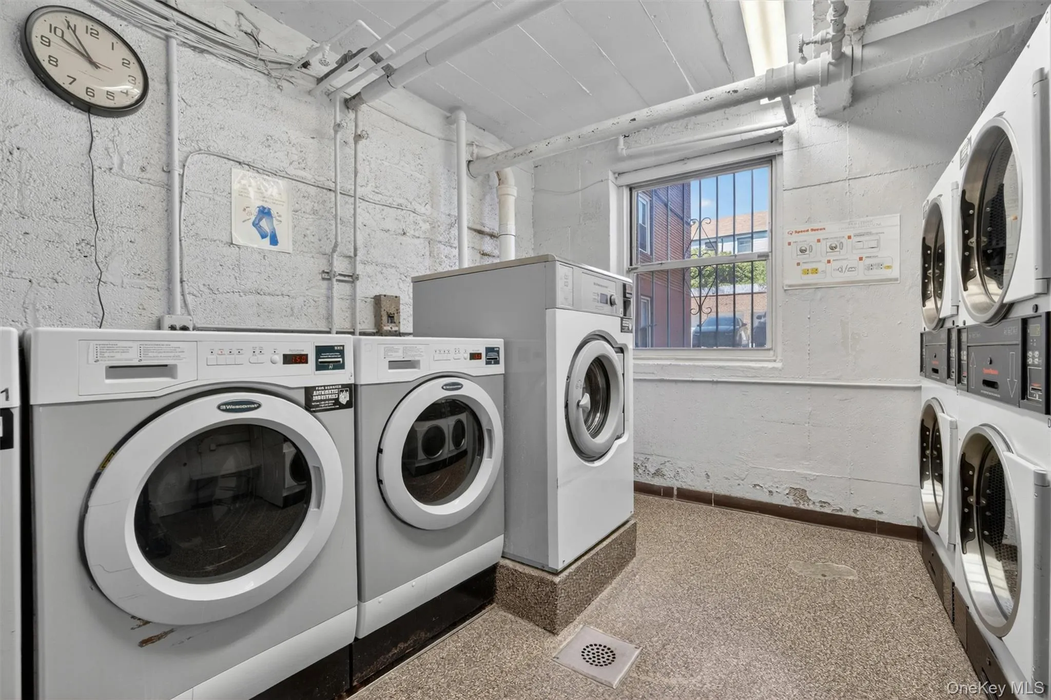 485 Bronx River Road, Yonkers, NY, 2 Bedrooms Bedrooms, 5 Rooms Rooms,1 BathroomBathrooms,Residential,For Rent,Bronx River,0,1002566 485 Bronx River Road, Yonkers, NY, 2 Bedrooms Bedrooms, 5 Rooms Rooms,1 BathroomBathrooms,Residential,For Rent,Bronx River,0,1002566