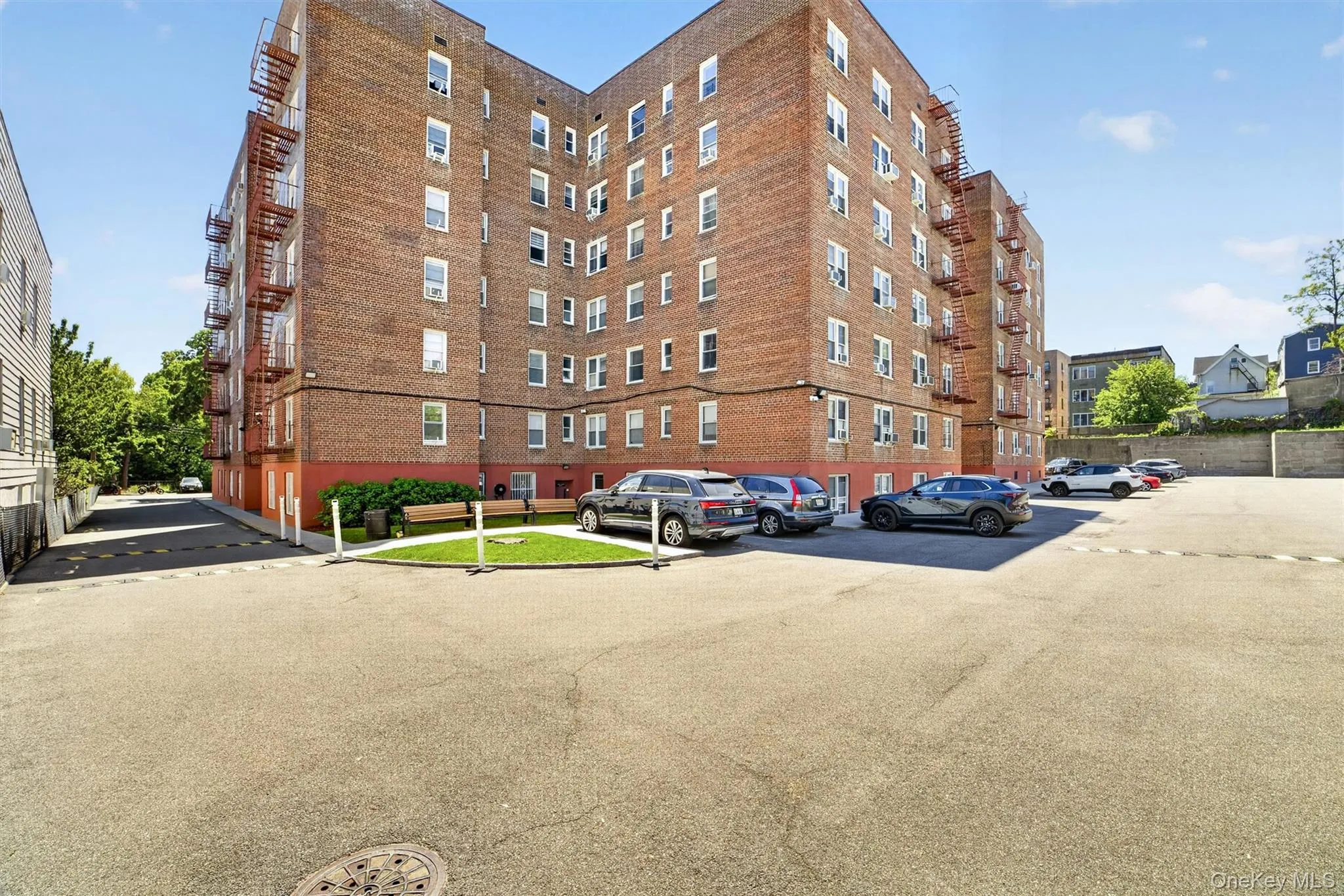 485 Bronx River Road, Yonkers, NY, 2 Bedrooms Bedrooms, 5 Rooms Rooms,1 BathroomBathrooms,Residential,For Rent,Bronx River,0,1002566 485 Bronx River Road, Yonkers, NY, 2 Bedrooms Bedrooms, 5 Rooms Rooms,1 BathroomBathrooms,Residential,For Rent,Bronx River,0,1002566