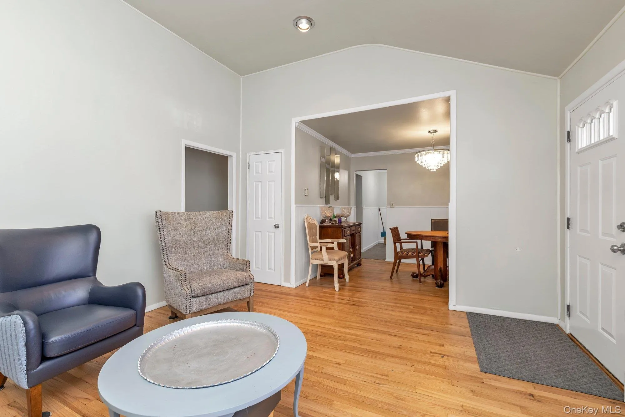 106 Green Avenue, Hempstead, NY, 3 Bedrooms Bedrooms, 6 Rooms Rooms,1 BathroomBathrooms,Residential,For Rent,Green,0,1002567 106 Green Avenue, Hempstead, NY, 3 Bedrooms Bedrooms, 6 Rooms Rooms,1 BathroomBathrooms,Residential,For Rent,Green,0,1002567