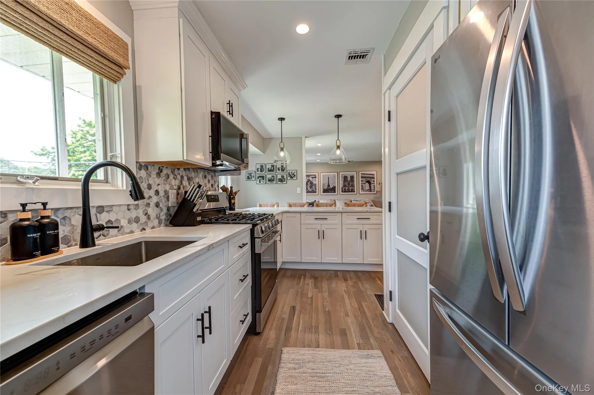 3 Baylor Drive, Smithtown, NY, 3 Bedrooms Bedrooms, 7 Rooms Rooms,2 BathroomsBathrooms,Residential,For Rent,Baylor,0,1002570 3 Baylor Drive, Smithtown, NY, 3 Bedrooms Bedrooms, 7 Rooms Rooms,2 BathroomsBathrooms,Residential,For Rent,Baylor,0,1002570