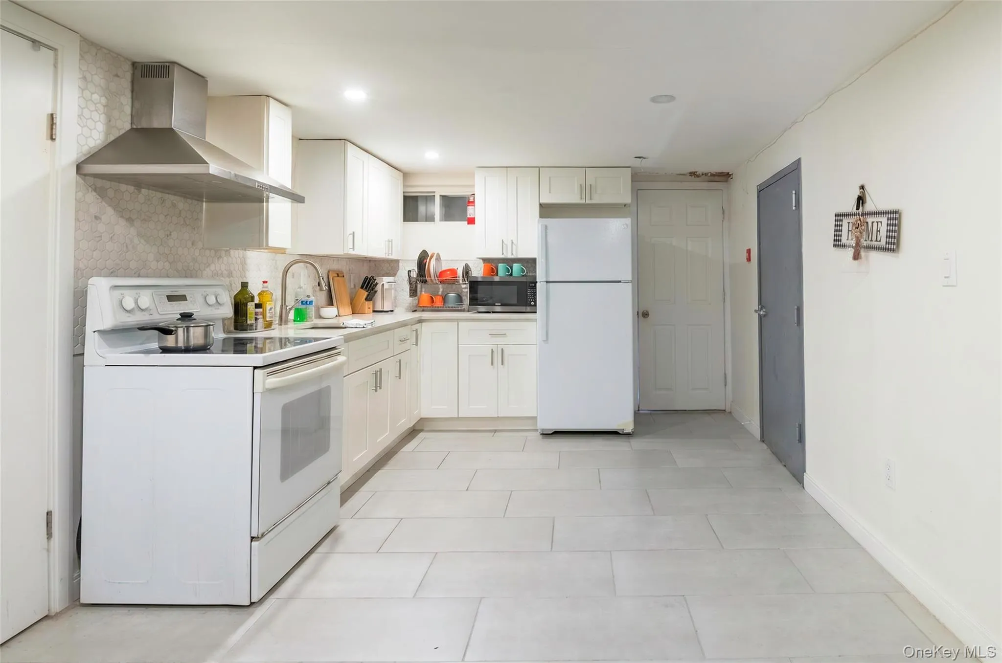 150-07 Reeves Avenue, New York, NY, 3 Bedrooms Bedrooms, 8 Rooms Rooms,3 BathroomsBathrooms,Residential,For Rent,Reeves,0,1002572 150-07 Reeves Avenue, New York, NY, 3 Bedrooms Bedrooms, 8 Rooms Rooms,3 BathroomsBathrooms,Residential,For Rent,Reeves,0,1002572