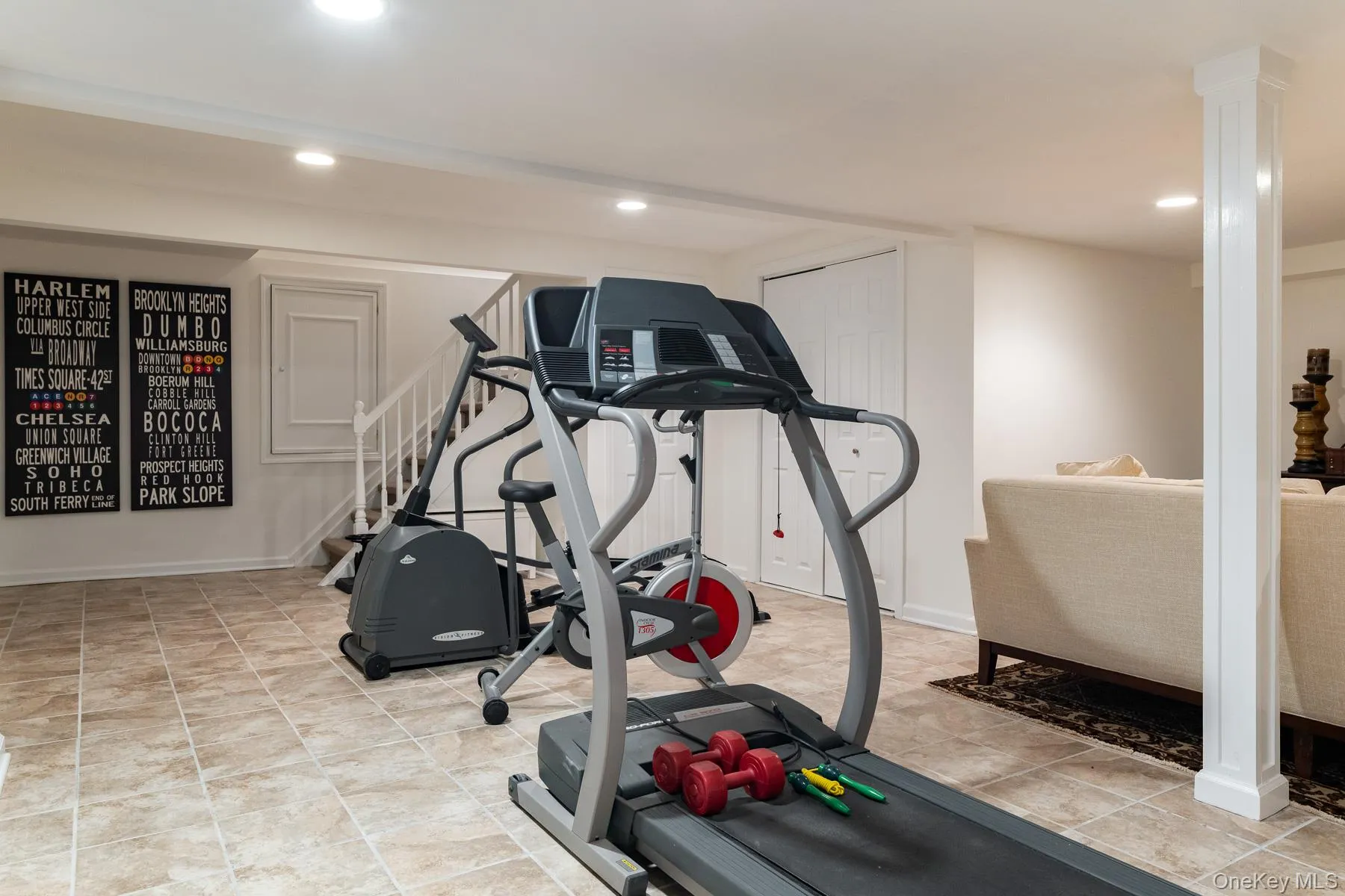 5 Willow Run Road, Greenwich, CT, 5 Bedrooms Bedrooms, 12 Rooms Rooms,4 BathroomsBathrooms,Residential,For Rent,Willow Run,0,KEY1002573 5 Willow Run Road, Greenwich, CT, 5 Bedrooms Bedrooms, 12 Rooms Rooms,4 BathroomsBathrooms,Residential,For Rent,Willow Run,0,KEY1002573