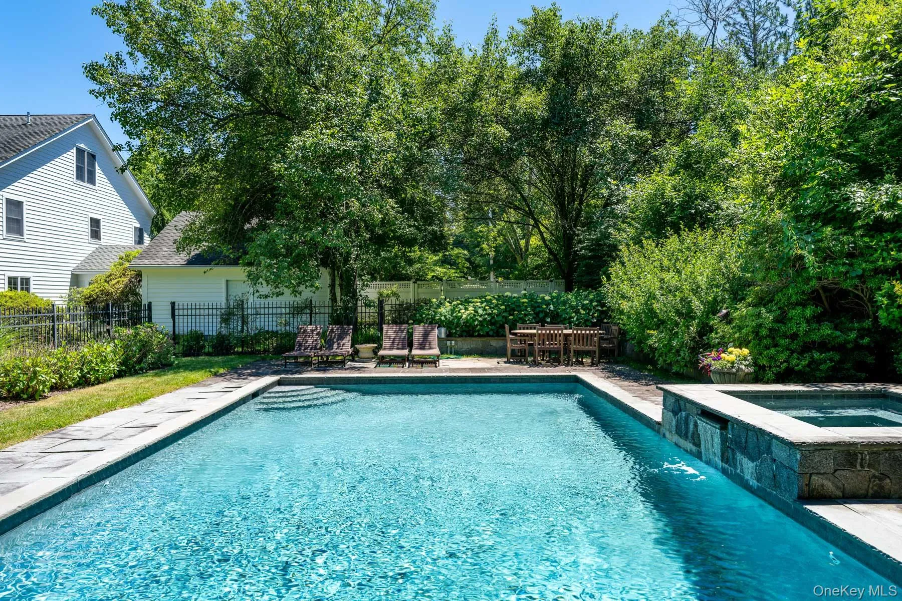 5 Willow Run Road, Greenwich, CT, 5 Bedrooms Bedrooms, 12 Rooms Rooms,4 BathroomsBathrooms,Residential,For Rent,Willow Run,0,1002573 5 Willow Run Road, Greenwich, CT, 5 Bedrooms Bedrooms, 12 Rooms Rooms,4 BathroomsBathrooms,Residential,For Rent,Willow Run,0,1002573