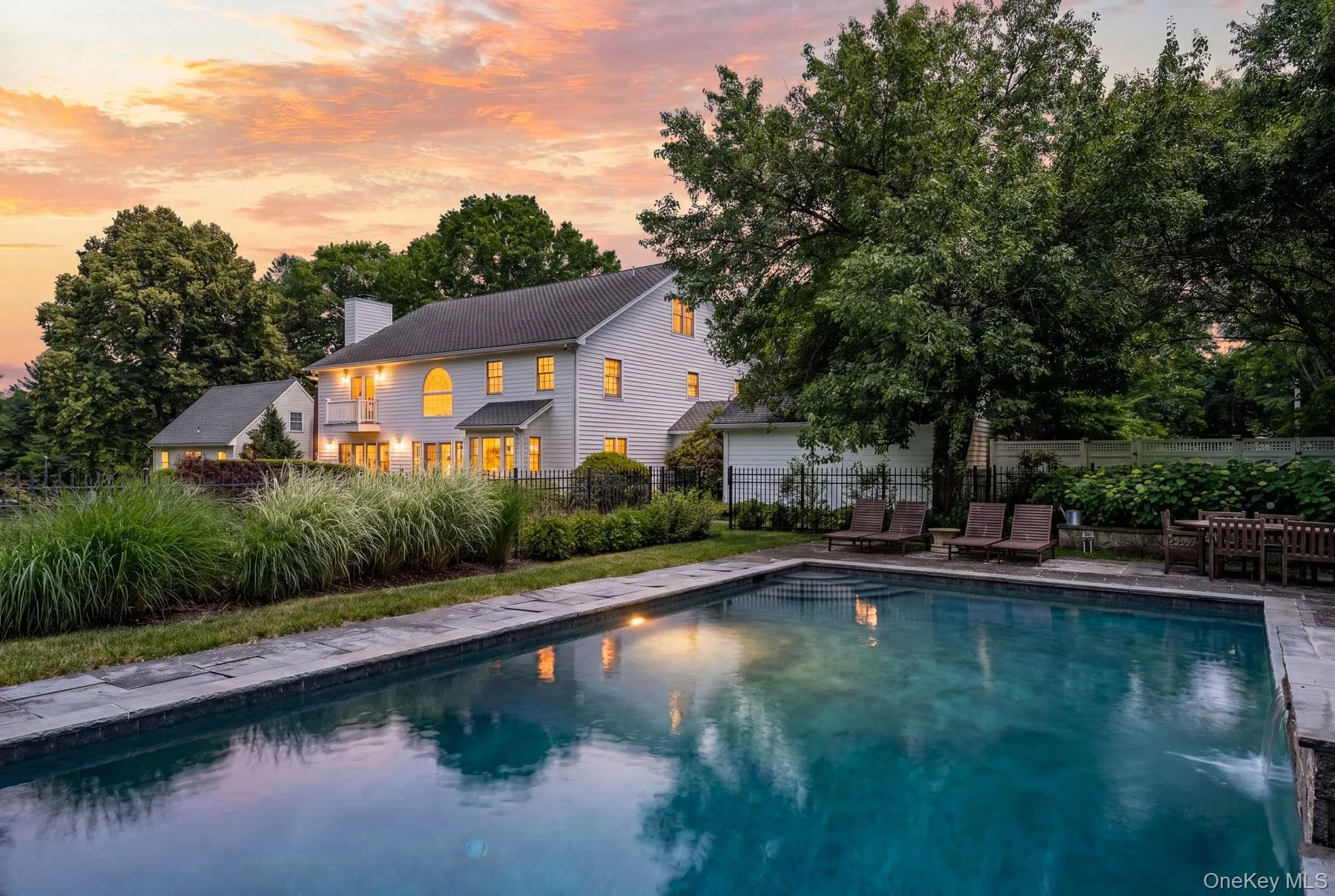 5 Willow Run Road, Greenwich, CT, 5 Bedrooms Bedrooms, 12 Rooms Rooms,4 BathroomsBathrooms,Residential,For Rent,Willow Run,0,KEY1002573 5 Willow Run Road, Greenwich, CT, 5 Bedrooms Bedrooms, 12 Rooms Rooms,4 BathroomsBathrooms,Residential,For Rent,Willow Run,0,KEY1002573