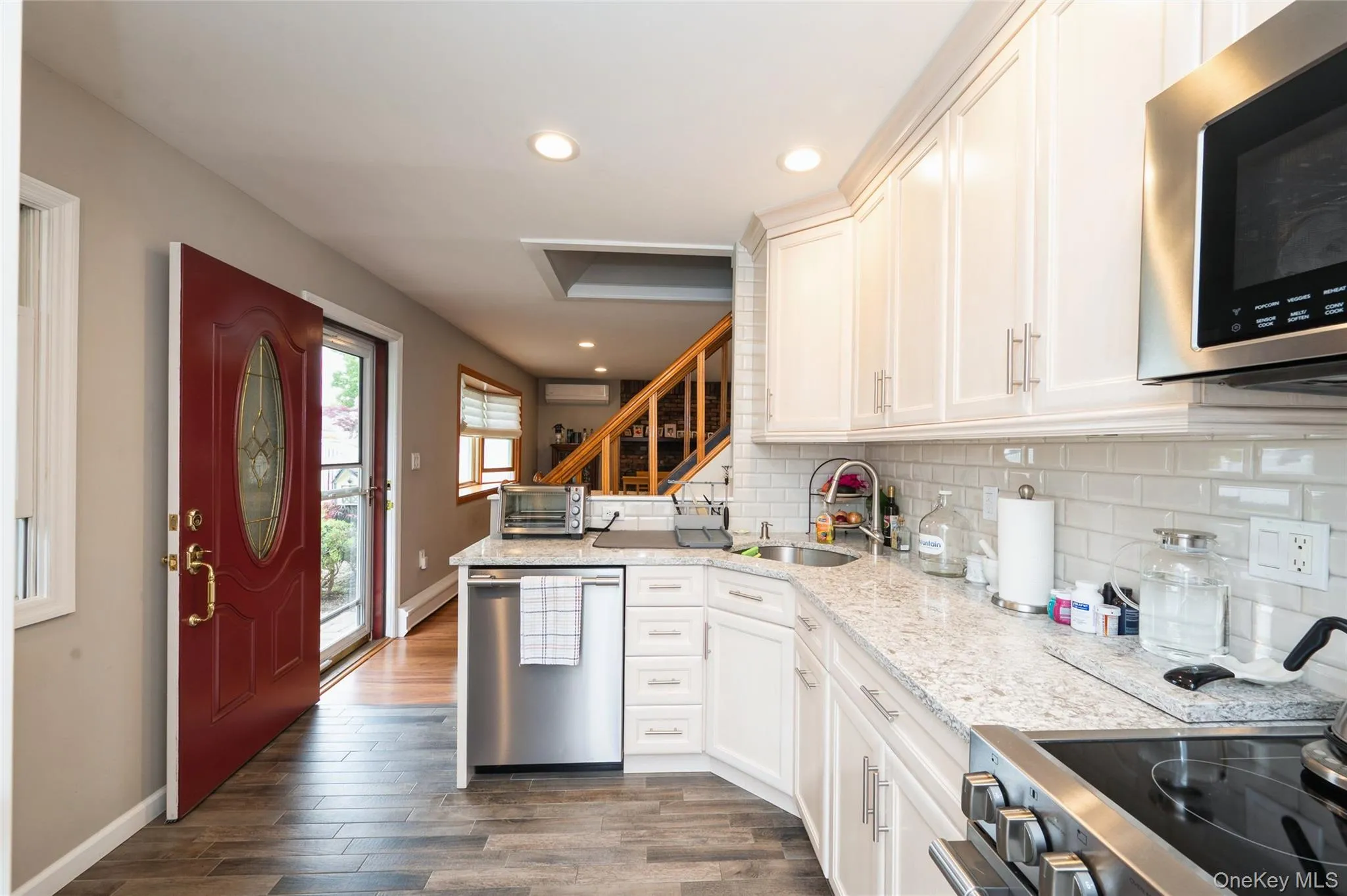 25 Rock Lane, Hempstead, NY, 4 Bedrooms Bedrooms, 8 Rooms Rooms,2 BathroomsBathrooms,Residential,For Rent,Rock,0,1002574 25 Rock Lane, Hempstead, NY, 4 Bedrooms Bedrooms, 8 Rooms Rooms,2 BathroomsBathrooms,Residential,For Rent,Rock,0,1002574