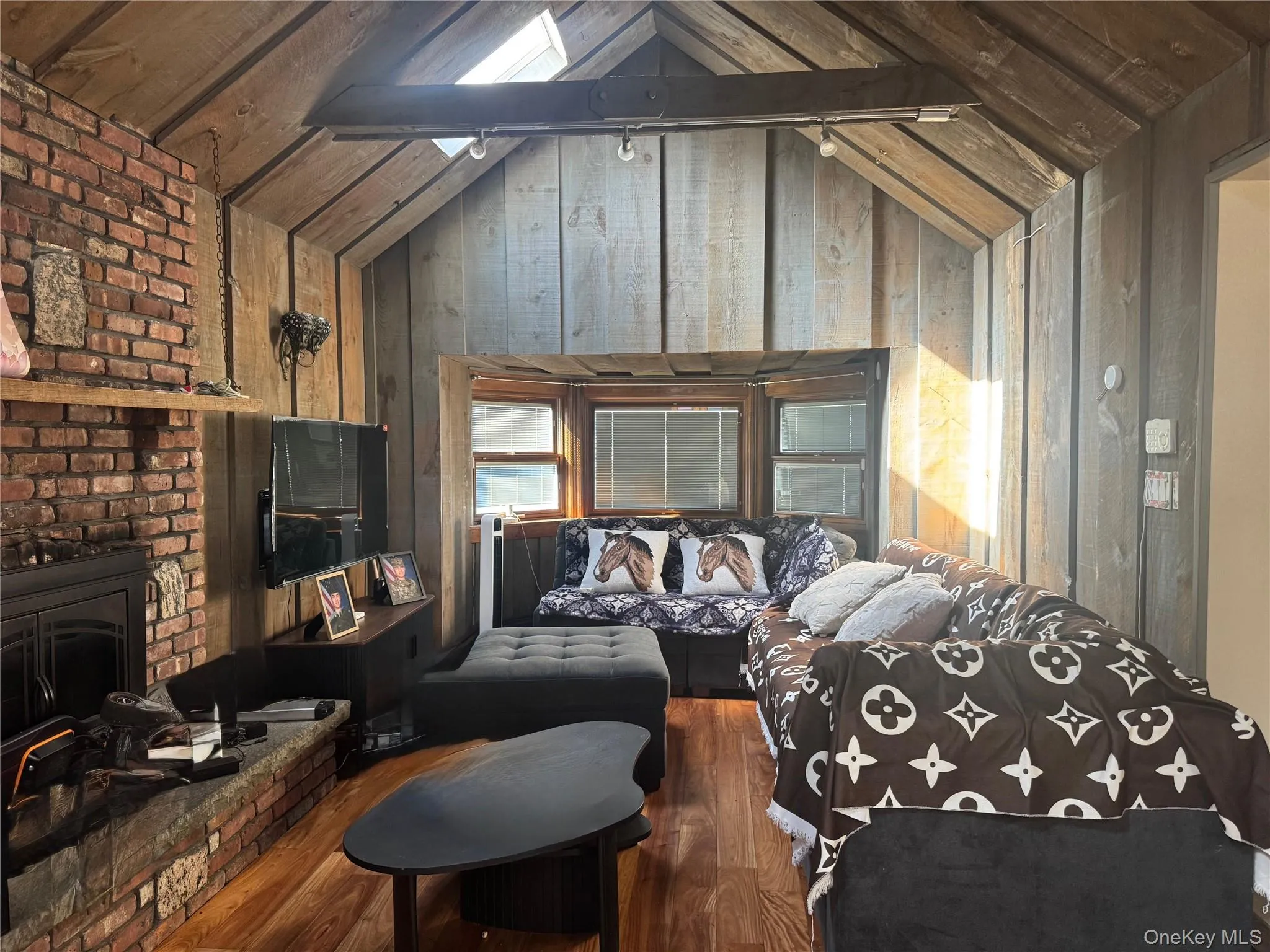 7 Dawes Avenue, Oyster Bay, NY, 4 Bedrooms Bedrooms, 7 Rooms Rooms,3 BathroomsBathrooms,Residential,For Rent,Dawes,0,1002579 7 Dawes Avenue, Oyster Bay, NY, 4 Bedrooms Bedrooms, 7 Rooms Rooms,3 BathroomsBathrooms,Residential,For Rent,Dawes,0,1002579