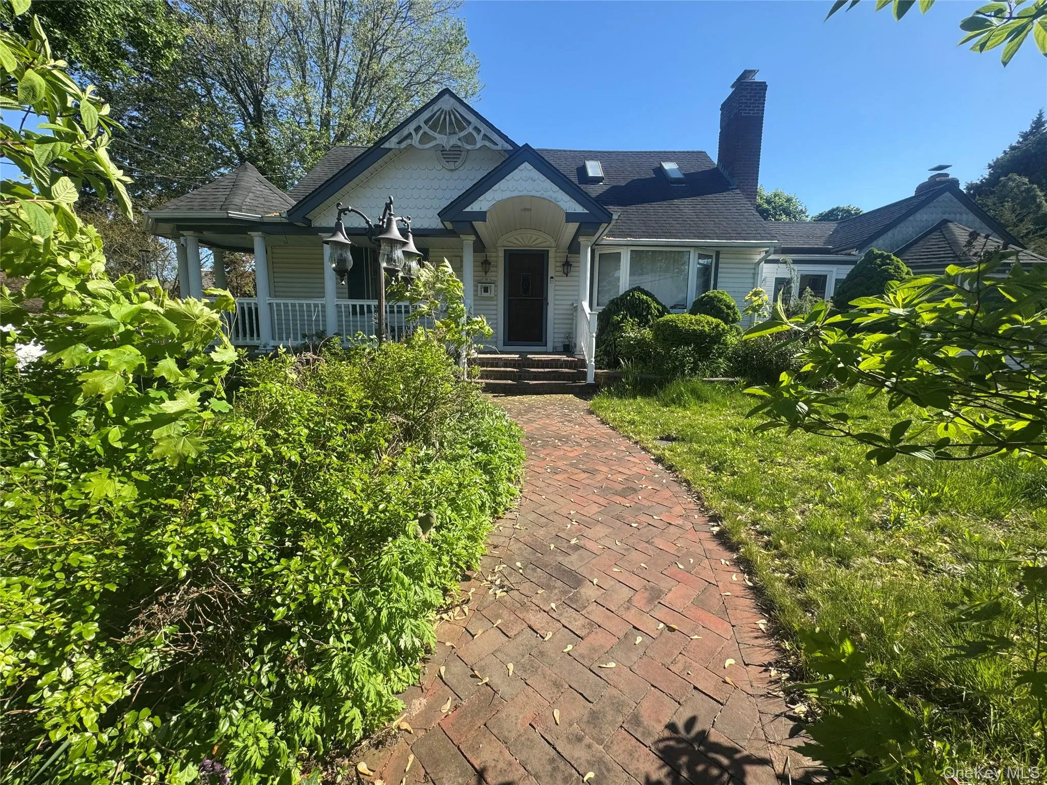 7 Dawes Avenue, Oyster Bay, NY, 4 Bedrooms Bedrooms, 7 Rooms Rooms,3 BathroomsBathrooms,Residential,For Rent,Dawes,0,1002579 7 Dawes Avenue, Oyster Bay, NY, 4 Bedrooms Bedrooms, 7 Rooms Rooms,3 BathroomsBathrooms,Residential,For Rent,Dawes,0,1002579