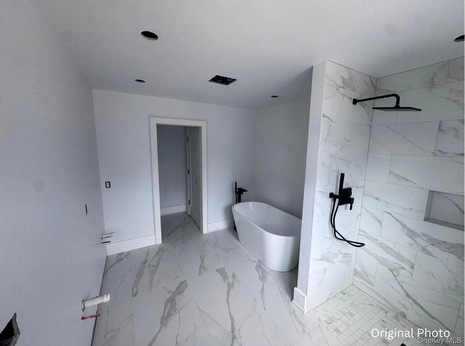 3 Vail Avenue, Southampton, NY, 4 Bedrooms Bedrooms, 13 Rooms Rooms,5 BathroomsBathrooms,Residential,For Rent,Vail,0,1002581 3 Vail Avenue, Southampton, NY, 4 Bedrooms Bedrooms, 13 Rooms Rooms,5 BathroomsBathrooms,Residential,For Rent,Vail,0,1002581