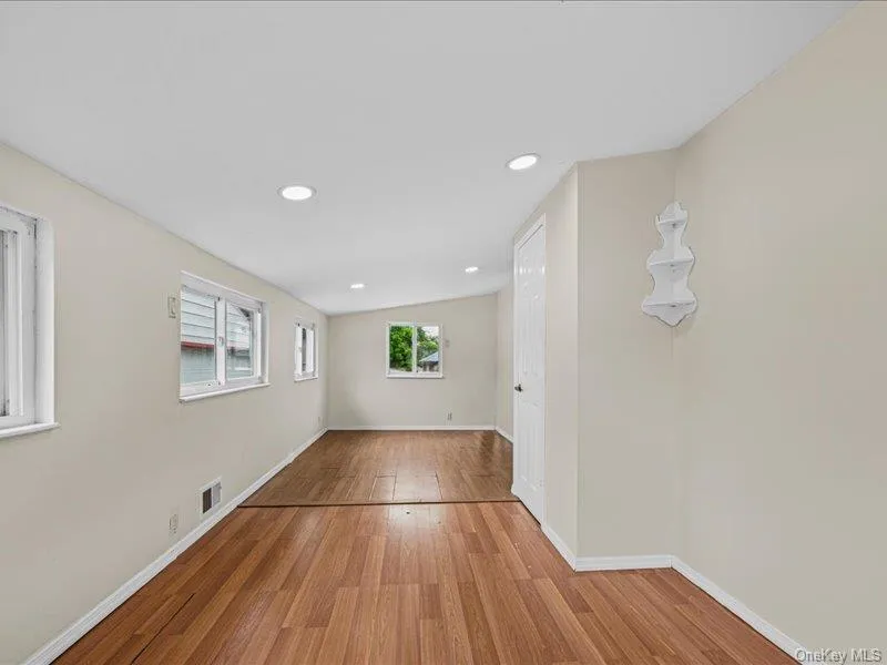 98 Lincoln Street, Hempstead, NY, 4 Bedrooms Bedrooms, 10 Rooms Rooms,2 BathroomsBathrooms,Residential,For Rent,Lincoln,0,1002589 98 Lincoln Street, Hempstead, NY, 4 Bedrooms Bedrooms, 10 Rooms Rooms,2 BathroomsBathrooms,Residential,For Rent,Lincoln,0,1002589