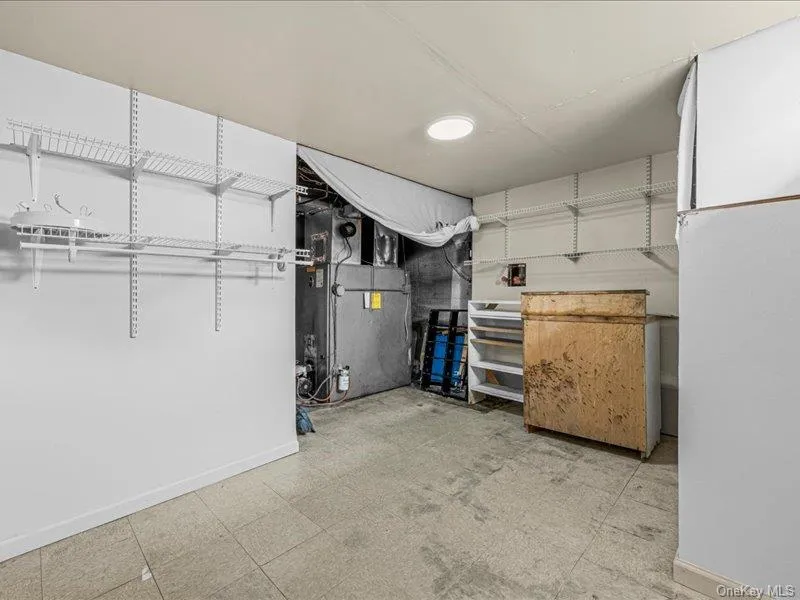 98 Lincoln Street, Hempstead, NY, 4 Bedrooms Bedrooms, 10 Rooms Rooms,2 BathroomsBathrooms,Residential,For Rent,Lincoln,0,1002589 98 Lincoln Street, Hempstead, NY, 4 Bedrooms Bedrooms, 10 Rooms Rooms,2 BathroomsBathrooms,Residential,For Rent,Lincoln,0,1002589