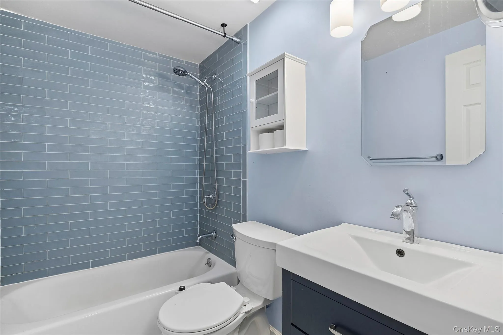 104 Birchwood Road, Brookhaven, NY, 1 Bedroom Bedrooms, 4 Rooms Rooms,1 BathroomBathrooms,Residential Lease,For Rent,Birchwood,0,1002590 104 Birchwood Road, Brookhaven, NY, 1 Bedroom Bedrooms, 4 Rooms Rooms,1 BathroomBathrooms,Residential Lease,For Rent,Birchwood,0,1002590