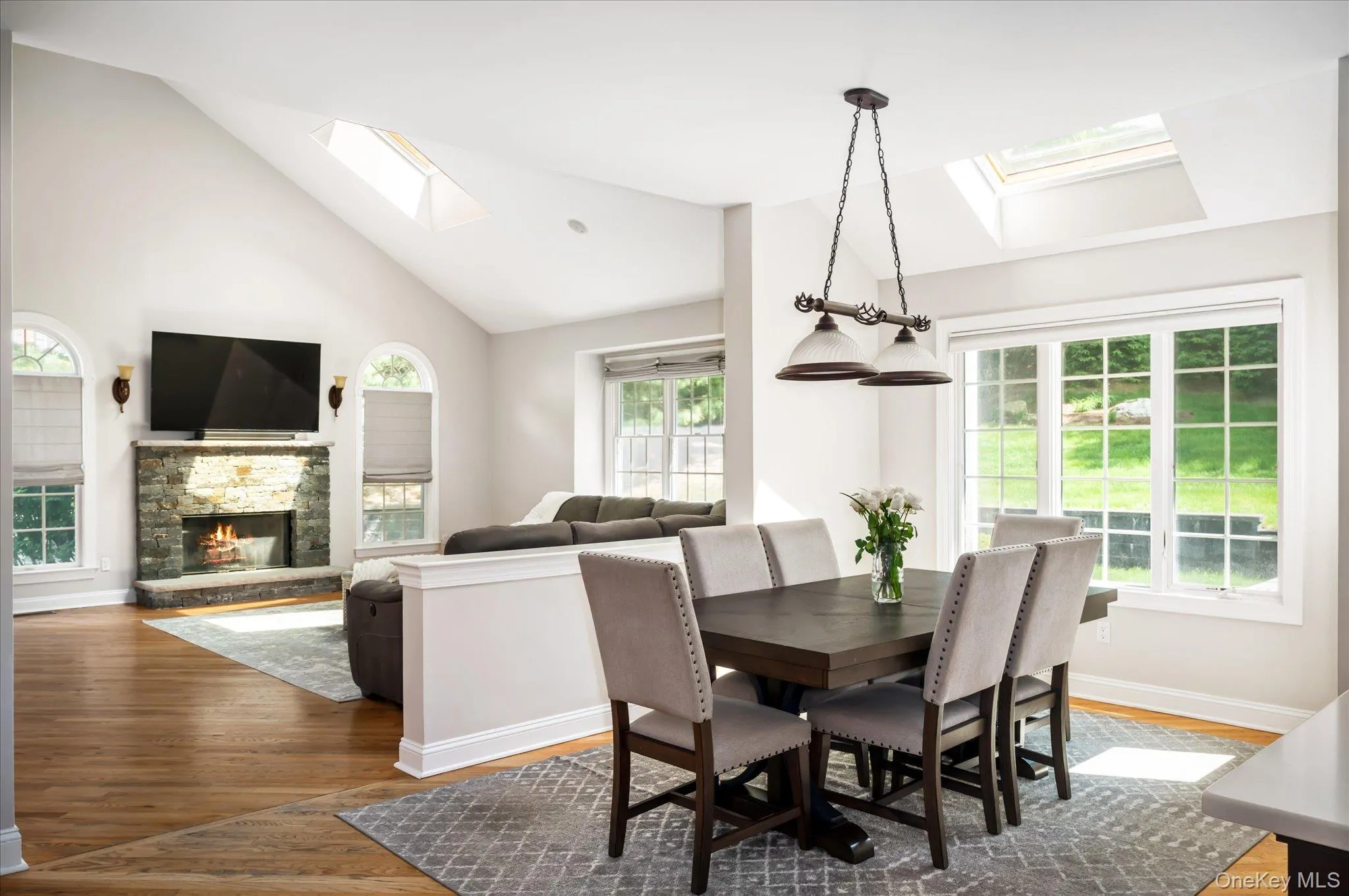 10 Kipps Court, Somers, NY, 4 Bedrooms Bedrooms, 11 Rooms Rooms,2 BathroomsBathrooms,Residential,For Rent,Kipps,0,1002592 10 Kipps Court, Somers, NY, 4 Bedrooms Bedrooms, 11 Rooms Rooms,2 BathroomsBathrooms,Residential,For Rent,Kipps,0,1002592