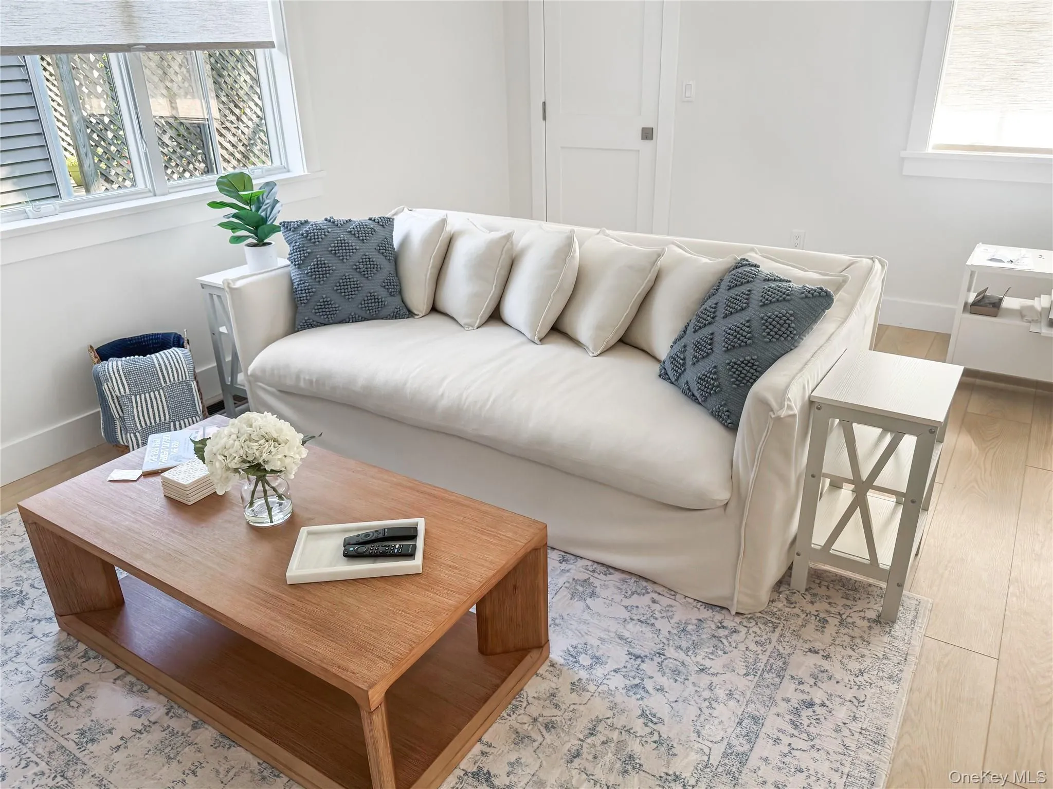 616 Main Street, Southold, NY, 3 Bedrooms Bedrooms, 5 Rooms Rooms,2 BathroomsBathrooms,Residential Lease,For Rent,Main,0,1002595 616 Main Street, Southold, NY, 3 Bedrooms Bedrooms, 5 Rooms Rooms,2 BathroomsBathrooms,Residential Lease,For Rent,Main,0,1002595