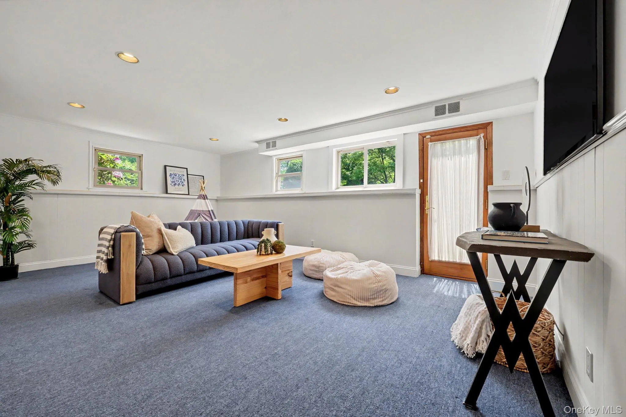 70 Richbell Road, White Plains, NY, 3 Bedrooms Bedrooms, 6 Rooms Rooms,3 BathroomsBathrooms,Residential,For Rent,Richbell,0,1002599 70 Richbell Road, White Plains, NY, 3 Bedrooms Bedrooms, 6 Rooms Rooms,3 BathroomsBathrooms,Residential,For Rent,Richbell,0,1002599