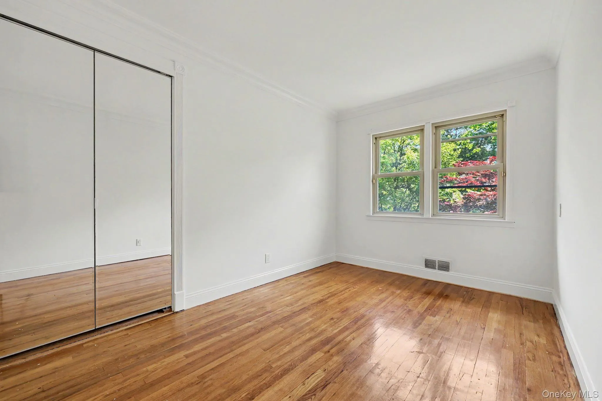70 Richbell Road, White Plains, NY, 3 Bedrooms Bedrooms, 6 Rooms Rooms,3 BathroomsBathrooms,Residential,For Rent,Richbell,0,1002599 70 Richbell Road, White Plains, NY, 3 Bedrooms Bedrooms, 6 Rooms Rooms,3 BathroomsBathrooms,Residential,For Rent,Richbell,0,1002599