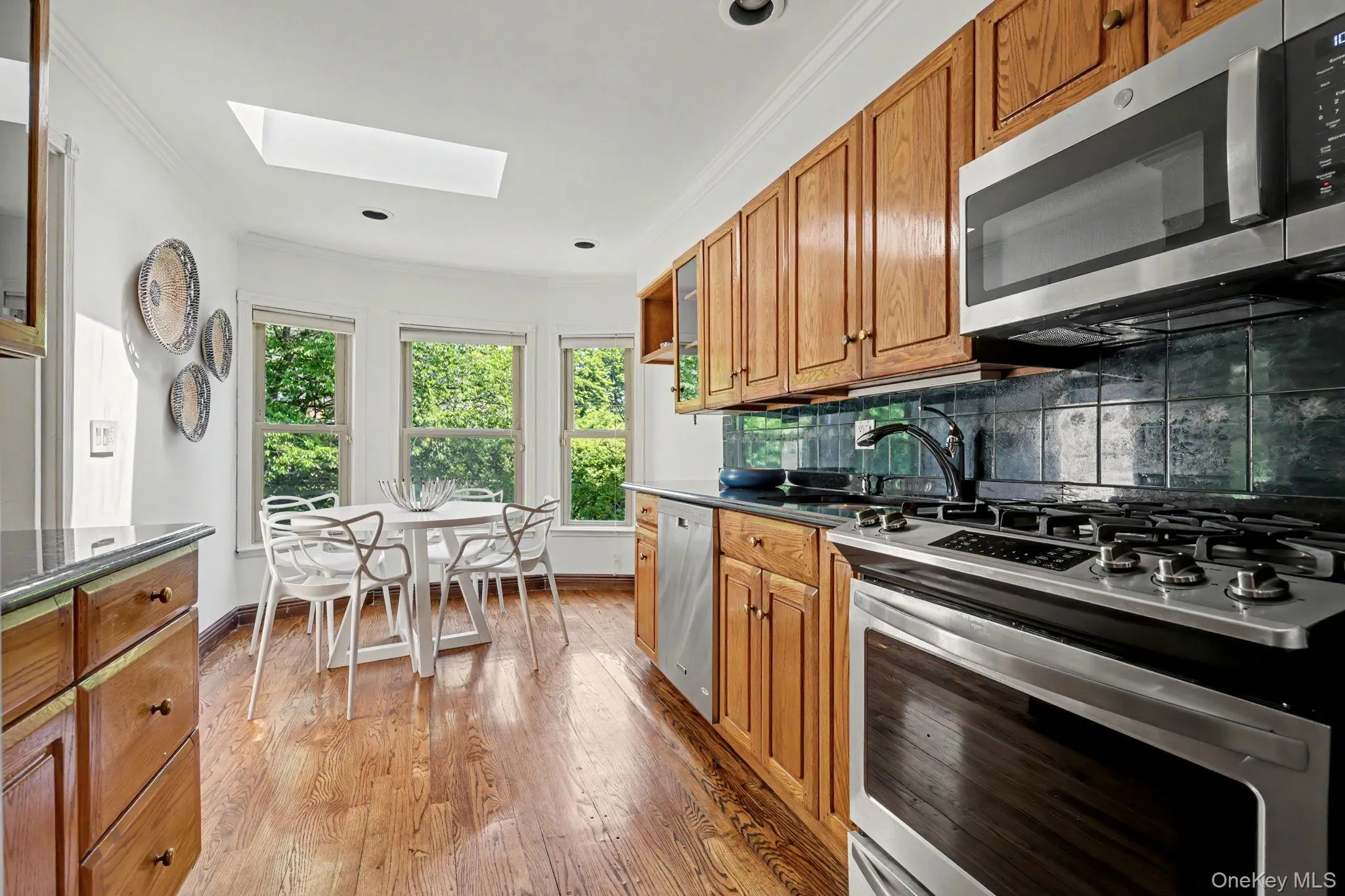 70 Richbell Road, White Plains, NY, 3 Bedrooms Bedrooms, 6 Rooms Rooms,3 BathroomsBathrooms,Residential,For Rent,Richbell,0,1002599 70 Richbell Road, White Plains, NY, 3 Bedrooms Bedrooms, 6 Rooms Rooms,3 BathroomsBathrooms,Residential,For Rent,Richbell,0,1002599