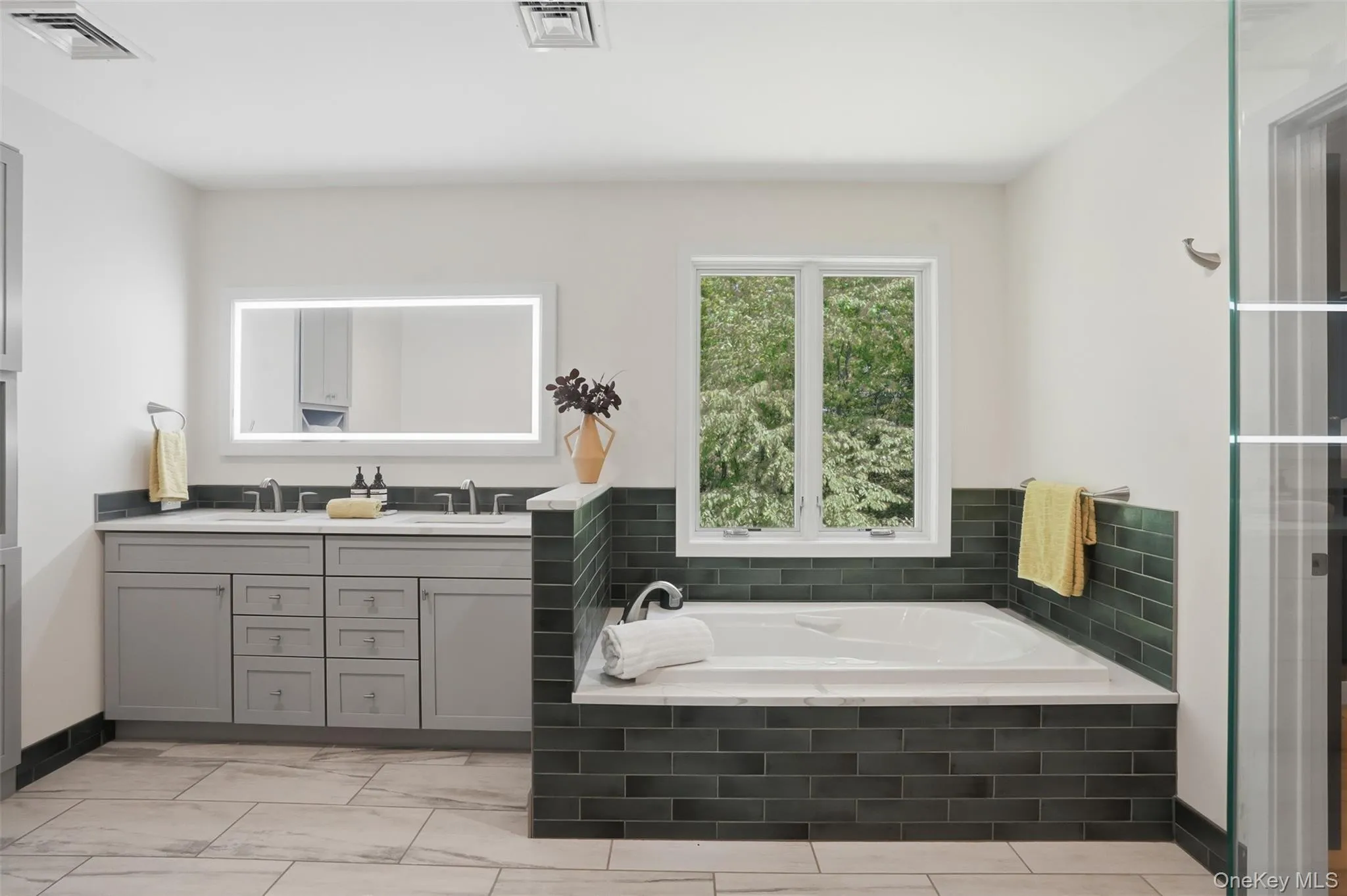 21 Woodland Lane, Catskill, NY, 3 Bedrooms Bedrooms, 8 Rooms Rooms,2 BathroomsBathrooms,Residential,For Rent,Woodland,0,1002603 21 Woodland Lane, Catskill, NY, 3 Bedrooms Bedrooms, 8 Rooms Rooms,2 BathroomsBathrooms,Residential,For Rent,Woodland,0,1002603