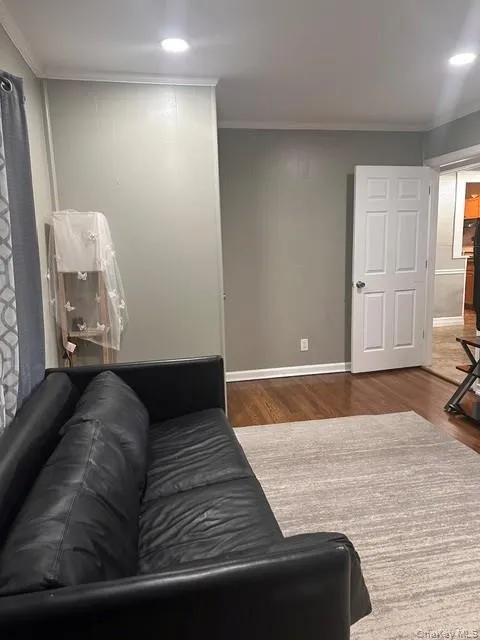 460 Chester st, Hempstead, NY, 3 Bedrooms Bedrooms, 4 Rooms Rooms,1 BathroomBathrooms,Residential Lease,For Rent,Chester st,0,1002605 460 Chester st, Hempstead, NY, 3 Bedrooms Bedrooms, 4 Rooms Rooms,1 BathroomBathrooms,Residential Lease,For Rent,Chester st,0,1002605