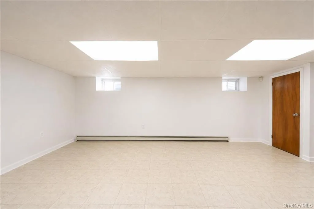 2675 27th Street, New York, NY, 3 Bedrooms Bedrooms, 7 Rooms Rooms,2 BathroomsBathrooms,Residential Sale,For Rent,27th,0,1002612 2675 27th Street, New York, NY, 3 Bedrooms Bedrooms, 7 Rooms Rooms,2 BathroomsBathrooms,Residential Sale,For Rent,27th,0,1002612