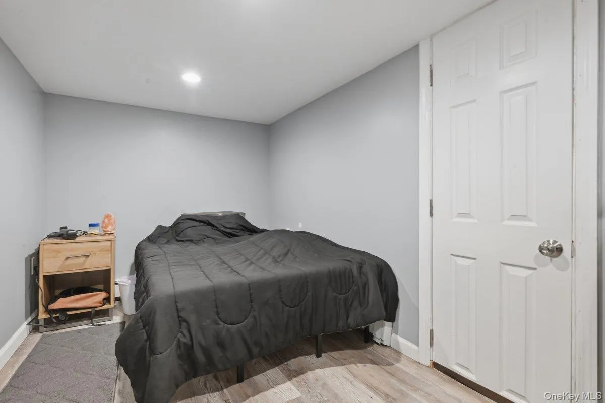 707 5th Street, Babylon, NY, 3 Bedrooms Bedrooms, 5 Rooms Rooms,2 BathroomsBathrooms,Residential,For Rent,5th,0,1002616 707 5th Street, Babylon, NY, 3 Bedrooms Bedrooms, 5 Rooms Rooms,2 BathroomsBathrooms,Residential,For Rent,5th,0,1002616
