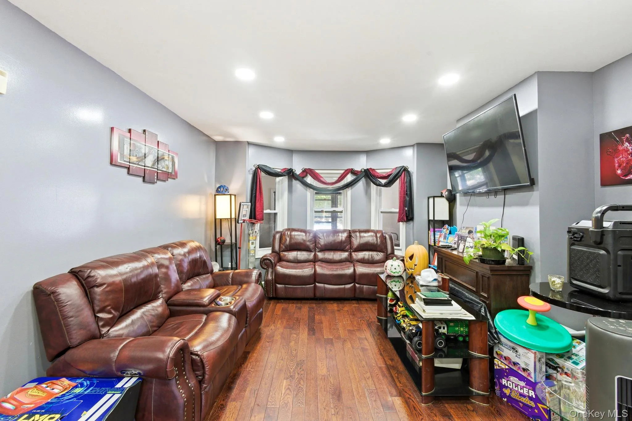 180 Fountain Avenue, New York, NY, 3 Bedrooms Bedrooms, 3 Rooms Rooms,2 BathroomsBathrooms,Residential,For Rent,Fountain,0,1002617 180 Fountain Avenue, New York, NY, 3 Bedrooms Bedrooms, 3 Rooms Rooms,2 BathroomsBathrooms,Residential,For Rent,Fountain,0,1002617