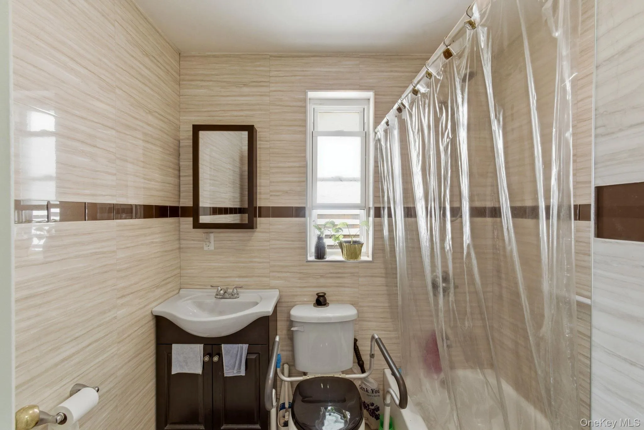 180 Fountain Avenue, New York, NY, 3 Bedrooms Bedrooms, 3 Rooms Rooms,2 BathroomsBathrooms,Residential,For Rent,Fountain,0,1002617 180 Fountain Avenue, New York, NY, 3 Bedrooms Bedrooms, 3 Rooms Rooms,2 BathroomsBathrooms,Residential,For Rent,Fountain,0,1002617