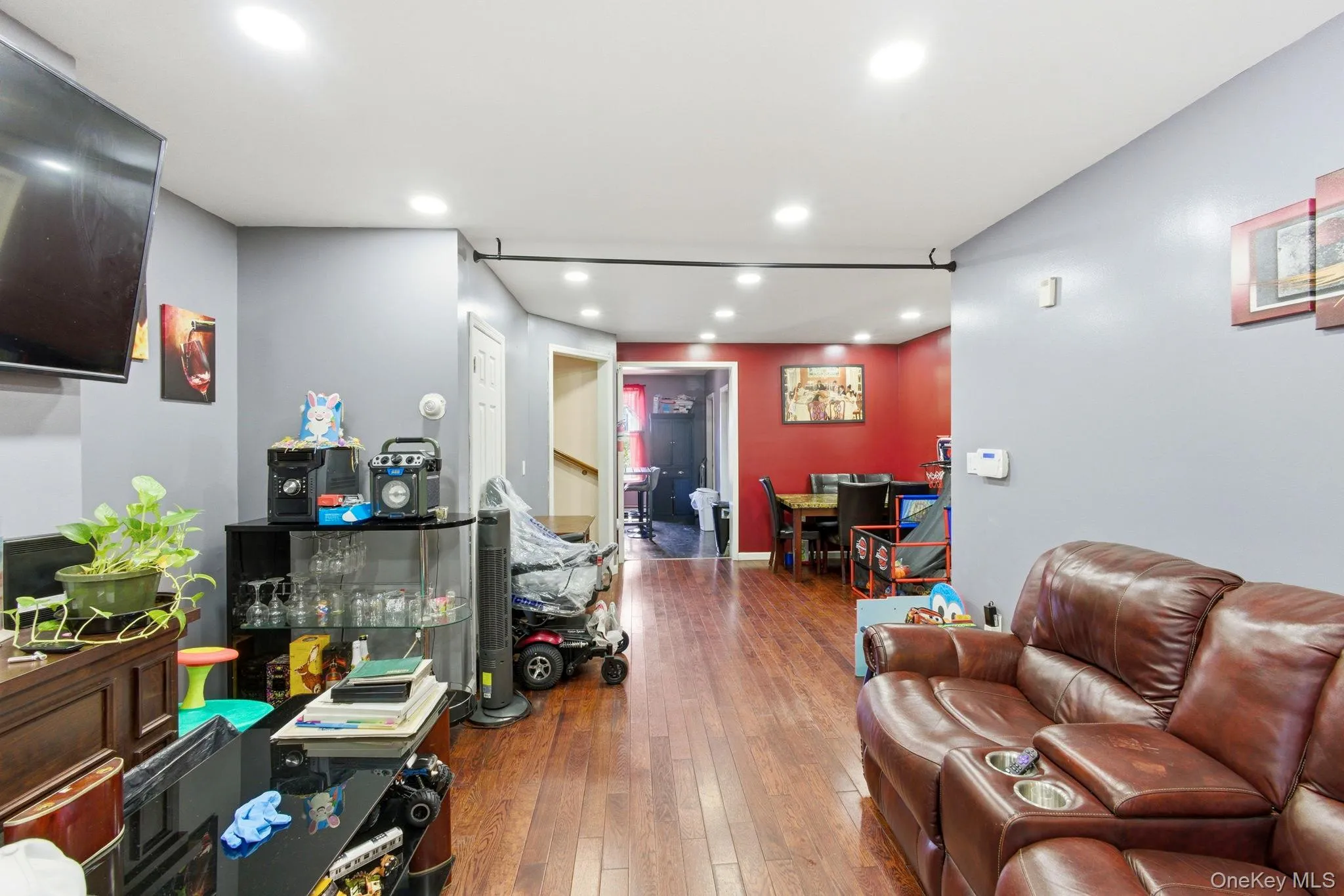 180 Fountain Avenue, New York, NY, 3 Bedrooms Bedrooms, 3 Rooms Rooms,2 BathroomsBathrooms,Residential,For Rent,Fountain,0,1002617 180 Fountain Avenue, New York, NY, 3 Bedrooms Bedrooms, 3 Rooms Rooms,2 BathroomsBathrooms,Residential,For Rent,Fountain,0,1002617