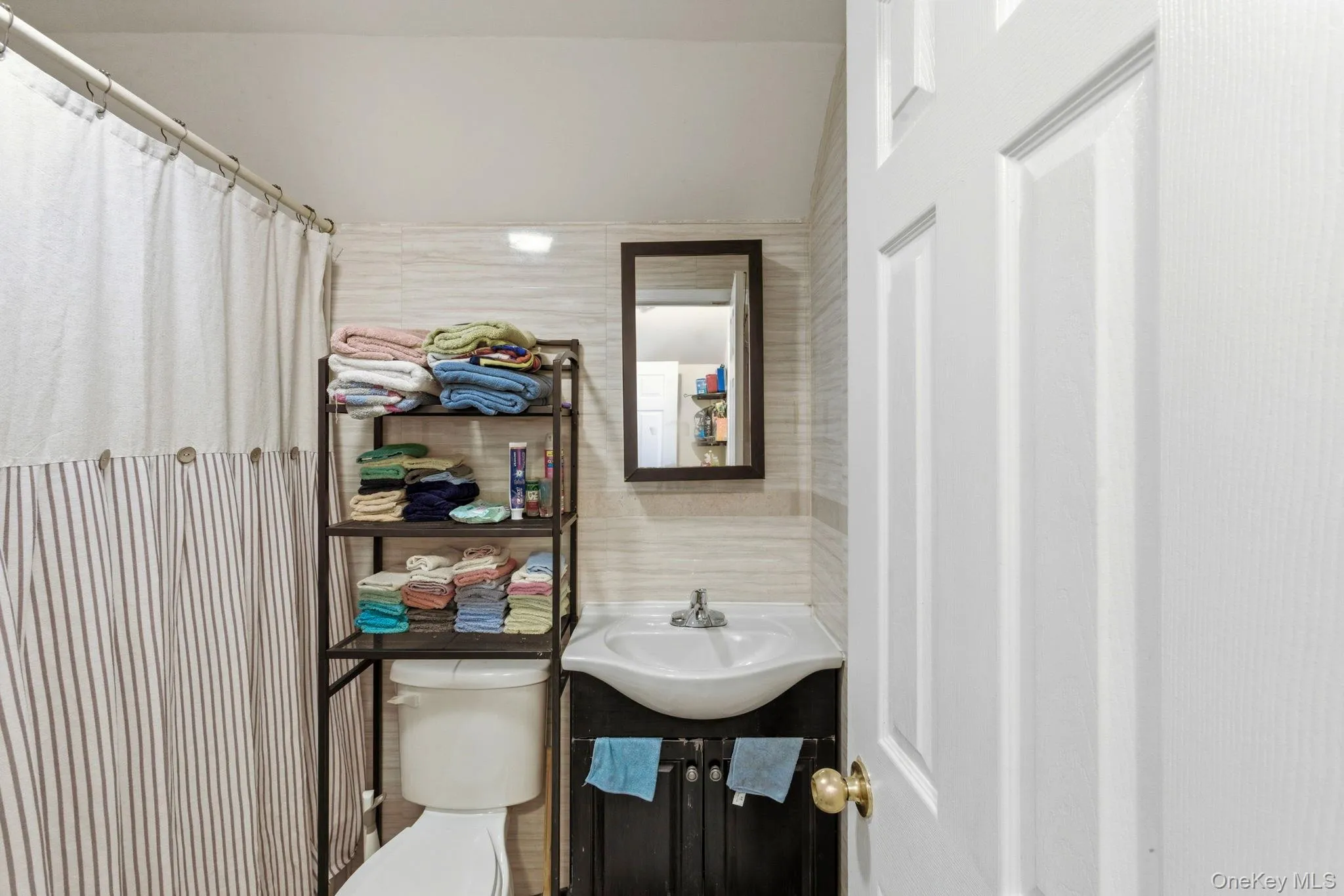180 Fountain Avenue, New York, NY, 3 Bedrooms Bedrooms, 3 Rooms Rooms,2 BathroomsBathrooms,Residential,For Rent,Fountain,0,1002617 180 Fountain Avenue, New York, NY, 3 Bedrooms Bedrooms, 3 Rooms Rooms,2 BathroomsBathrooms,Residential,For Rent,Fountain,0,1002617