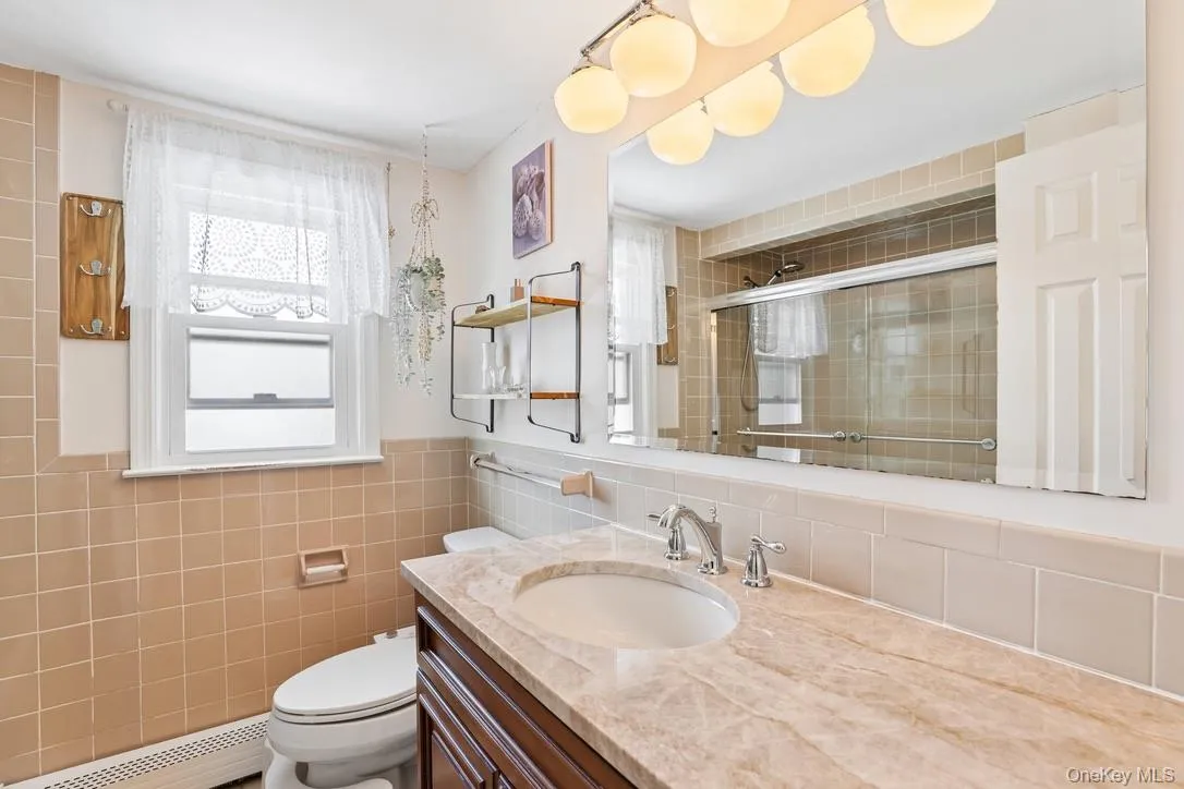 413 Pecan Street, Babylon, NY, 4 Bedrooms Bedrooms, 12 Rooms Rooms,2 BathroomsBathrooms,Residential,For Rent,Pecan,0,1002620 413 Pecan Street, Babylon, NY, 4 Bedrooms Bedrooms, 12 Rooms Rooms,2 BathroomsBathrooms,Residential,For Rent,Pecan,0,1002620