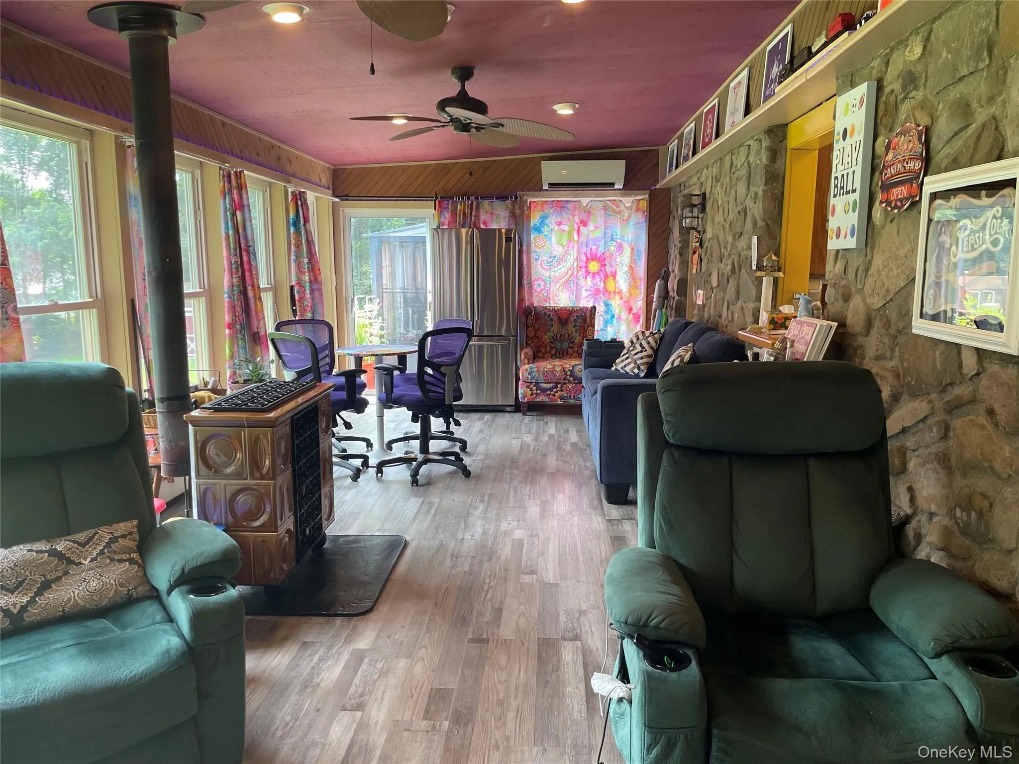 1544 Route 300, Newburgh (town), NY, 3 Bedrooms Bedrooms, 8 Rooms Rooms,2 BathroomsBathrooms,Residential,For Rent,Route 300,0,1002622 1544 Route 300, Newburgh (town), NY, 3 Bedrooms Bedrooms, 8 Rooms Rooms,2 BathroomsBathrooms,Residential,For Rent,Route 300,0,1002622