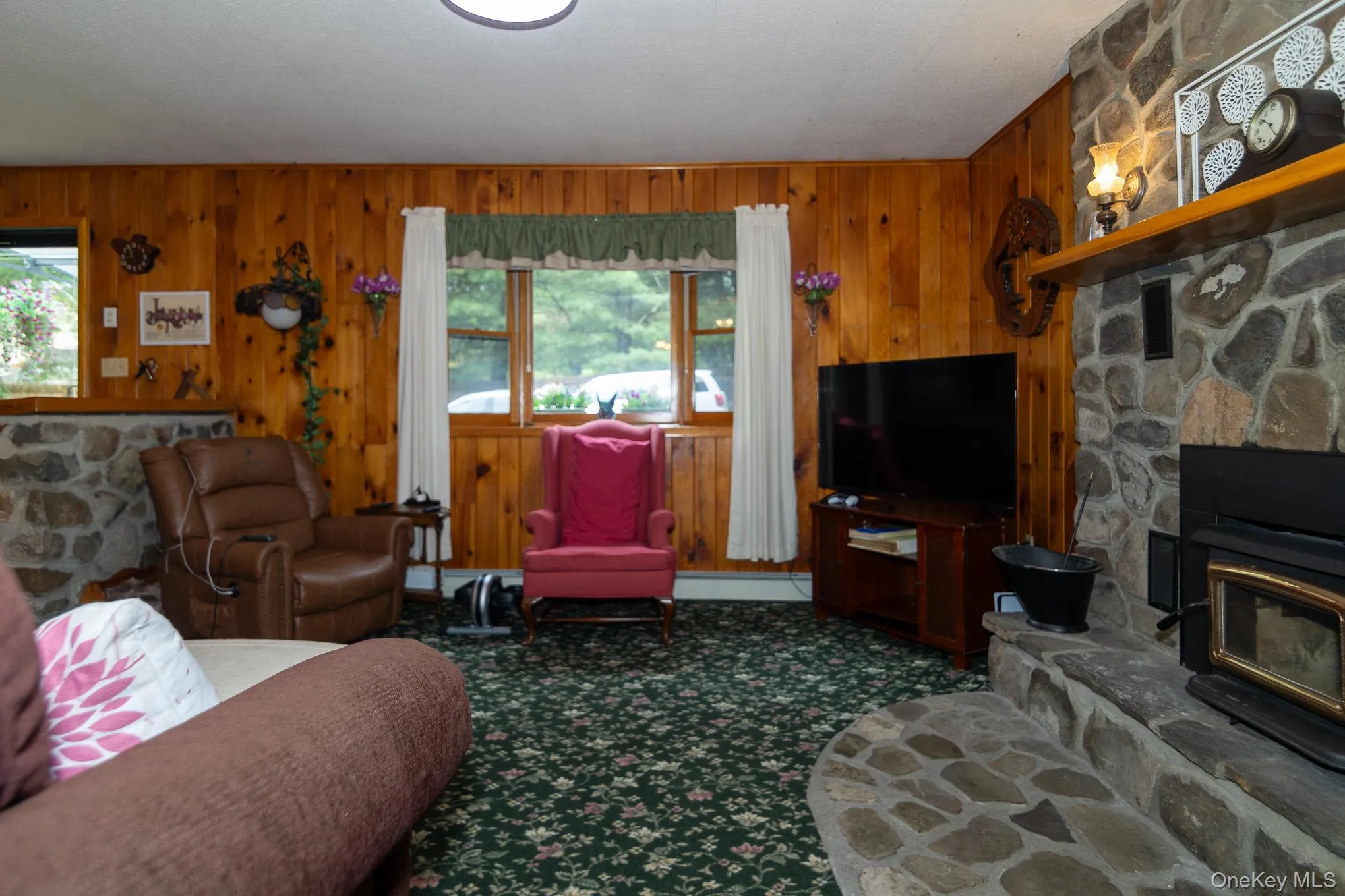1544 Route 300, Newburgh (town), NY, 3 Bedrooms Bedrooms, 8 Rooms Rooms,2 BathroomsBathrooms,Residential,For Rent,Route 300,0,1002622 1544 Route 300, Newburgh (town), NY, 3 Bedrooms Bedrooms, 8 Rooms Rooms,2 BathroomsBathrooms,Residential,For Rent,Route 300,0,1002622