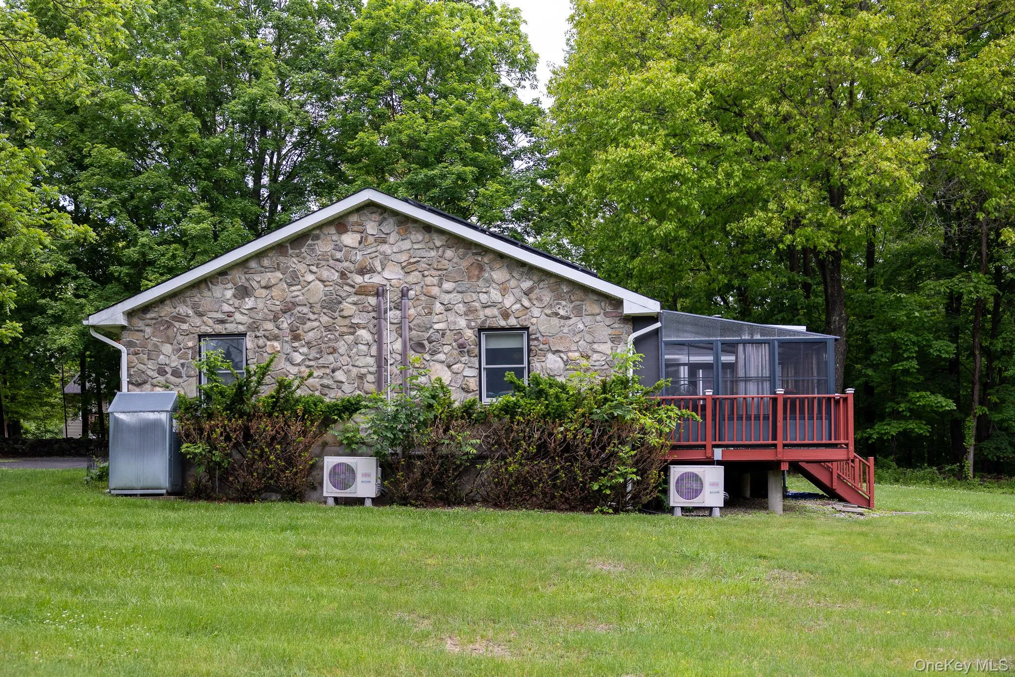 1544 Route 300, Newburgh (town), NY, 3 Bedrooms Bedrooms, 8 Rooms Rooms,2 BathroomsBathrooms,Residential,For Rent,Route 300,0,1002622 1544 Route 300, Newburgh (town), NY, 3 Bedrooms Bedrooms, 8 Rooms Rooms,2 BathroomsBathrooms,Residential,For Rent,Route 300,0,1002622