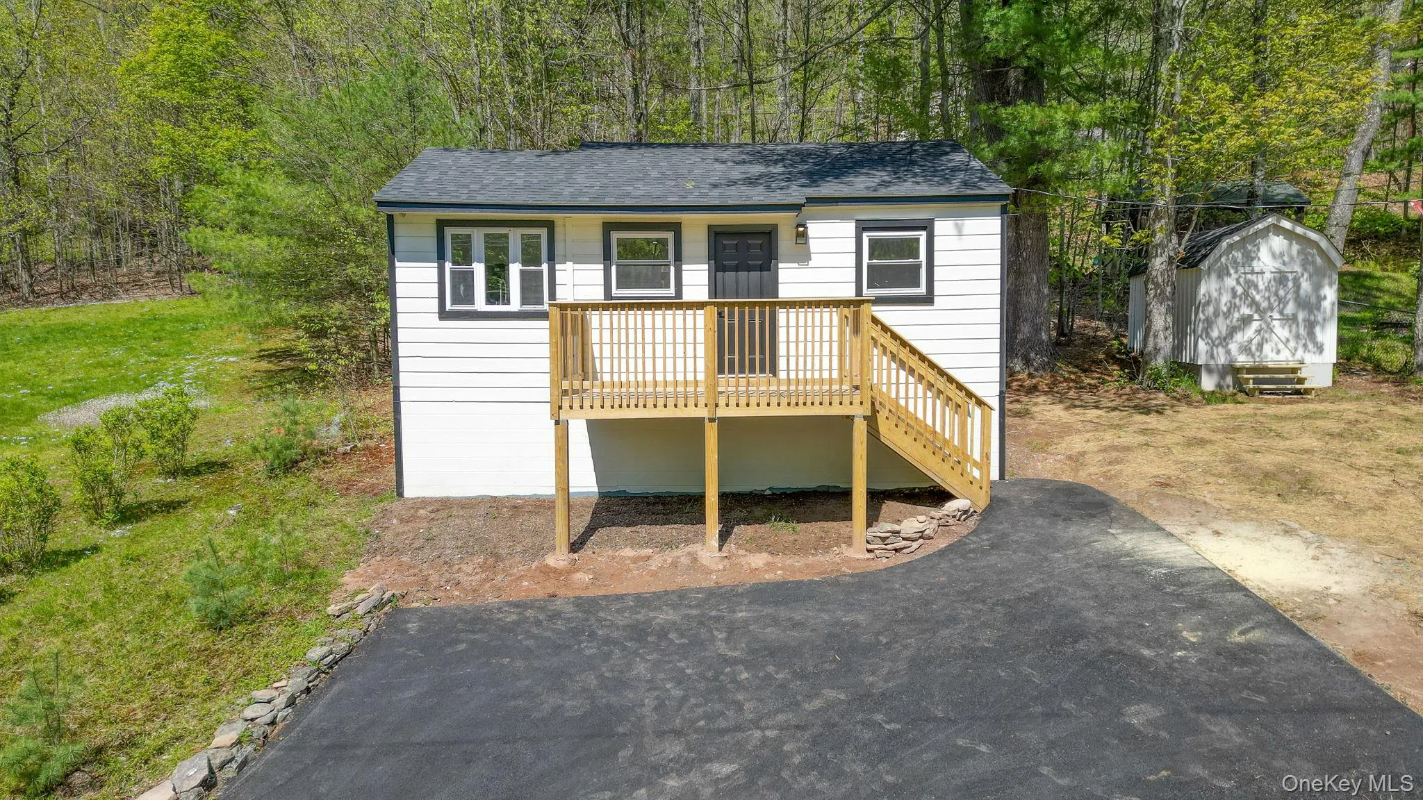 25 Overlook Road, Neversink, NY, 2 Bedrooms Bedrooms, 4 Rooms Rooms,1 BathroomBathrooms,Residential,For Rent,Overlook,0,1002624 25 Overlook Road, Neversink, NY, 2 Bedrooms Bedrooms, 4 Rooms Rooms,1 BathroomBathrooms,Residential,For Rent,Overlook,0,1002624