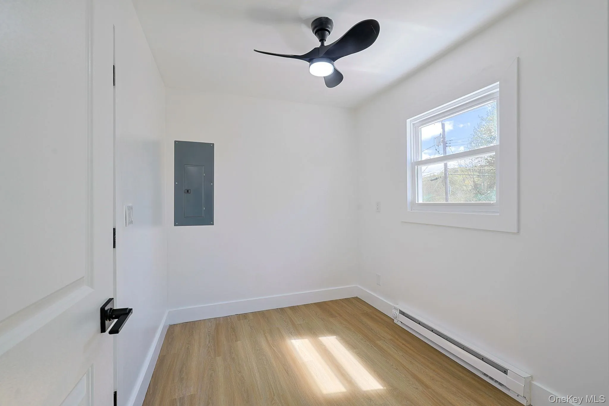 25 Overlook Road, Neversink, NY, 2 Bedrooms Bedrooms, 4 Rooms Rooms,1 BathroomBathrooms,Residential,For Rent,Overlook,0,1002624 25 Overlook Road, Neversink, NY, 2 Bedrooms Bedrooms, 4 Rooms Rooms,1 BathroomBathrooms,Residential,For Rent,Overlook,0,1002624
