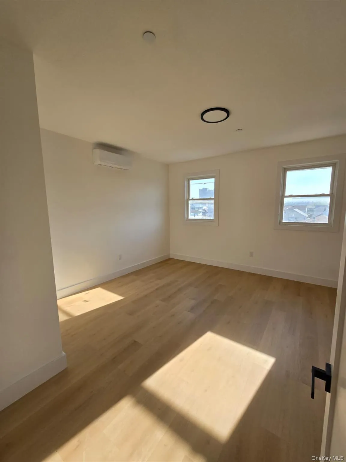 445 Beach 45th Street, New York, NY, 4 Bedrooms Bedrooms, 8 Rooms Rooms,3 BathroomsBathrooms,Residential,For Rent,Beach 45th,0,1002625 445 Beach 45th Street, New York, NY, 4 Bedrooms Bedrooms, 8 Rooms Rooms,3 BathroomsBathrooms,Residential,For Rent,Beach 45th,0,1002625