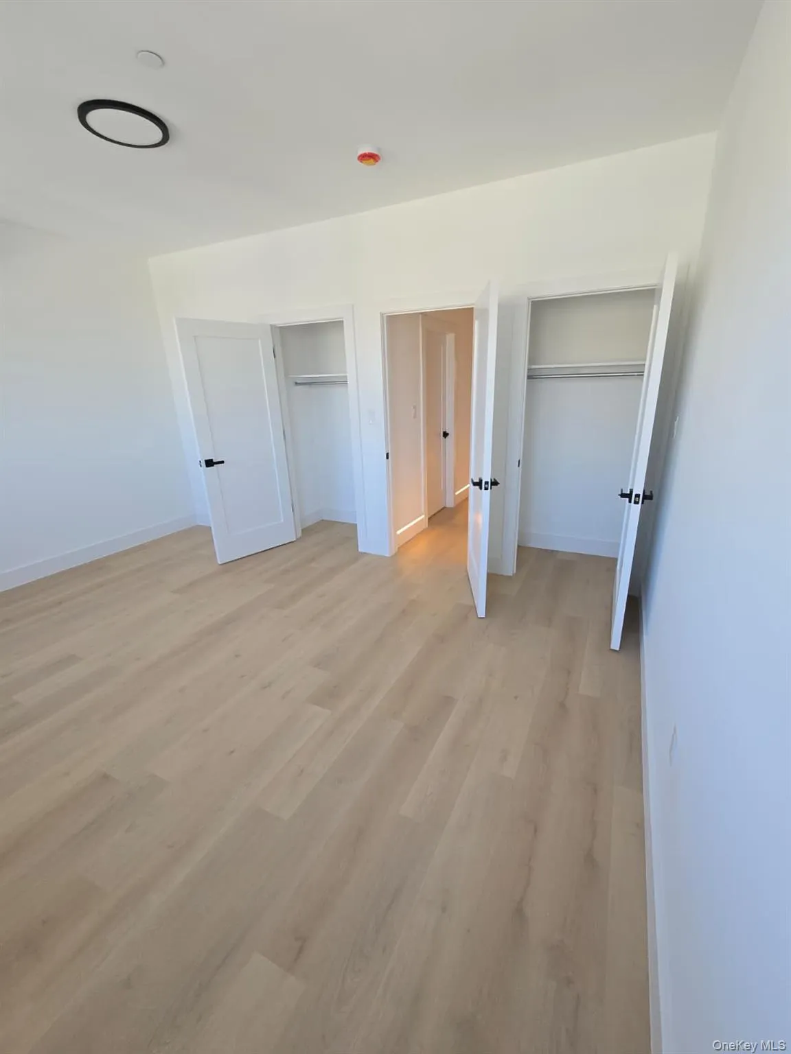 445 Beach 45th Street, New York, NY, 4 Bedrooms Bedrooms, 8 Rooms Rooms,3 BathroomsBathrooms,Residential,For Rent,Beach 45th,0,1002625 445 Beach 45th Street, New York, NY, 4 Bedrooms Bedrooms, 8 Rooms Rooms,3 BathroomsBathrooms,Residential,For Rent,Beach 45th,0,1002625