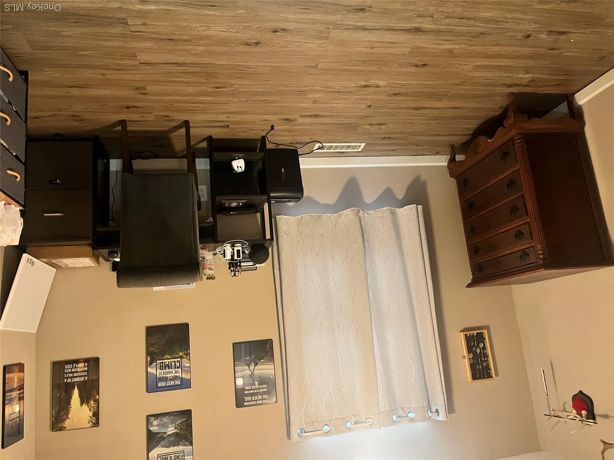 Bedroom Bedroom