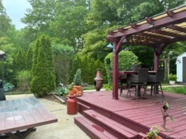 1661 Old Country, Riverhead, NY, 2 Bedrooms Bedrooms, 5 Rooms Rooms,2 BathroomsBathrooms,Residential,For Rent,Old Country,0,1002629 1661 Old Country, Riverhead, NY, 2 Bedrooms Bedrooms, 5 Rooms Rooms,2 BathroomsBathrooms,Residential,For Rent,Old Country,0,1002629