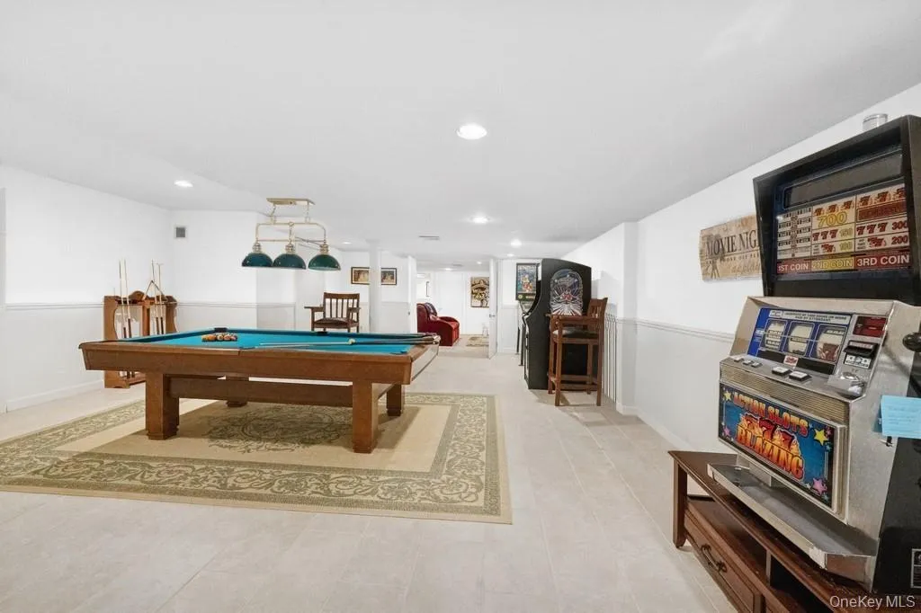 61 Hidden Cove Court, Southampton, NY, 5 Bedrooms Bedrooms, 12 Rooms Rooms,6 BathroomsBathrooms,Residential,For Rent,Hidden Cove,0,1002630 61 Hidden Cove Court, Southampton, NY, 5 Bedrooms Bedrooms, 12 Rooms Rooms,6 BathroomsBathrooms,Residential,For Rent,Hidden Cove,0,1002630