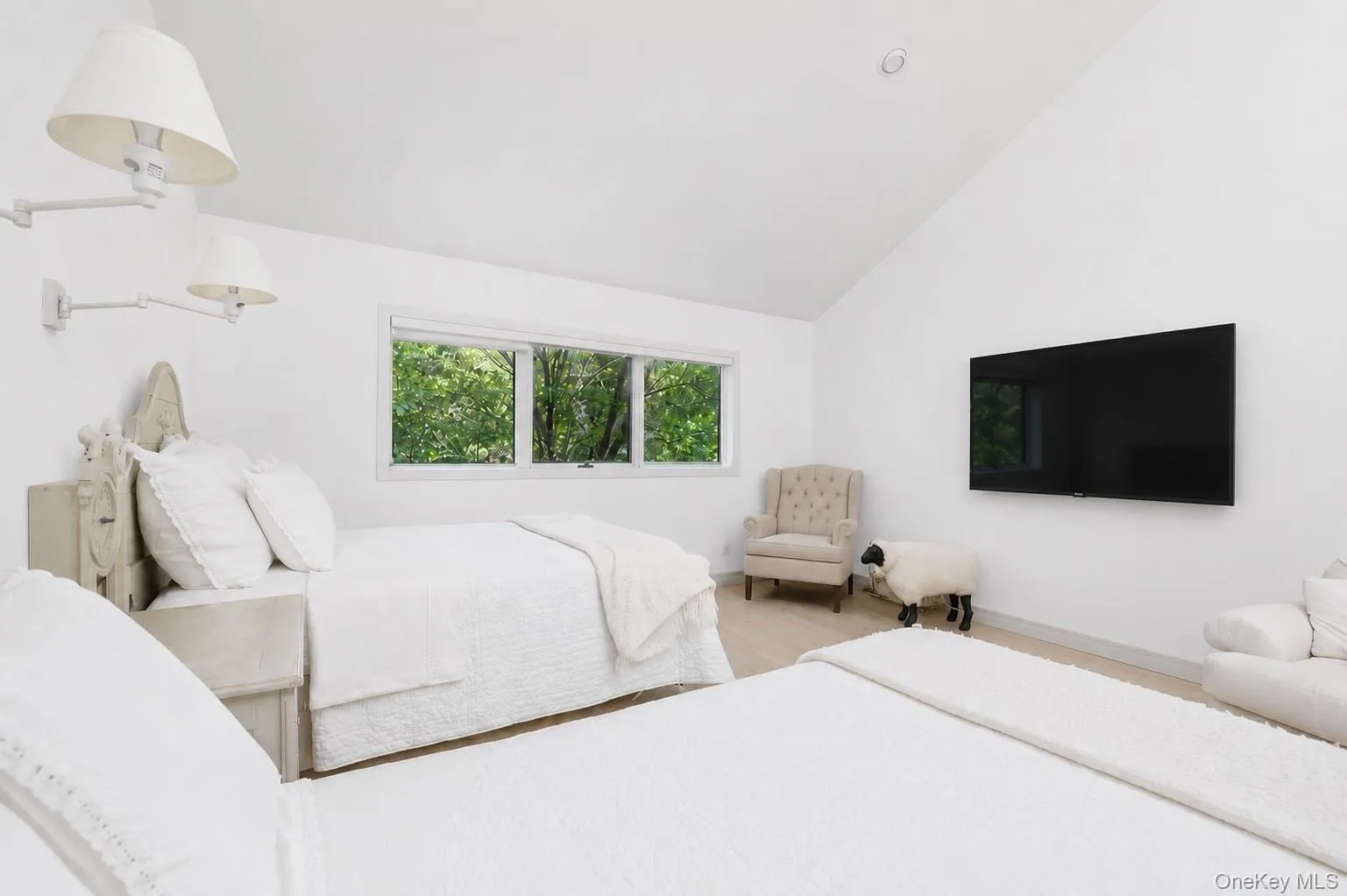 61 Hidden Cove Court, Southampton, NY, 5 Bedrooms Bedrooms, 12 Rooms Rooms,6 BathroomsBathrooms,Residential,For Rent,Hidden Cove,0,1002630 61 Hidden Cove Court, Southampton, NY, 5 Bedrooms Bedrooms, 12 Rooms Rooms,6 BathroomsBathrooms,Residential,For Rent,Hidden Cove,0,1002630