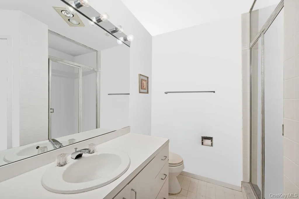 61 Hidden Cove Court, Southampton, NY, 5 Bedrooms Bedrooms, 12 Rooms Rooms,6 BathroomsBathrooms,Residential,For Rent,Hidden Cove,0,1002630 61 Hidden Cove Court, Southampton, NY, 5 Bedrooms Bedrooms, 12 Rooms Rooms,6 BathroomsBathrooms,Residential,For Rent,Hidden Cove,0,1002630