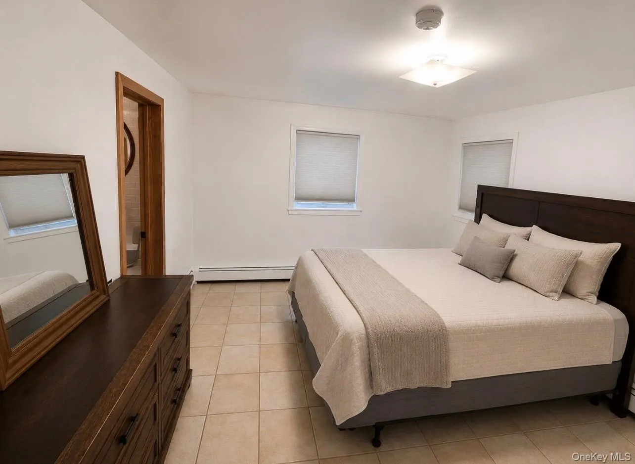 176 Spackenkill Road, Poughkeepsie (town), NY, 1 Bedroom Bedrooms, 2 Rooms Rooms,1 BathroomBathrooms,Residential Lease,For Rent,Spackenkill,0,1002631 176 Spackenkill Road, Poughkeepsie (town), NY, 1 Bedroom Bedrooms, 2 Rooms Rooms,1 BathroomBathrooms,Residential Lease,For Rent,Spackenkill,0,1002631