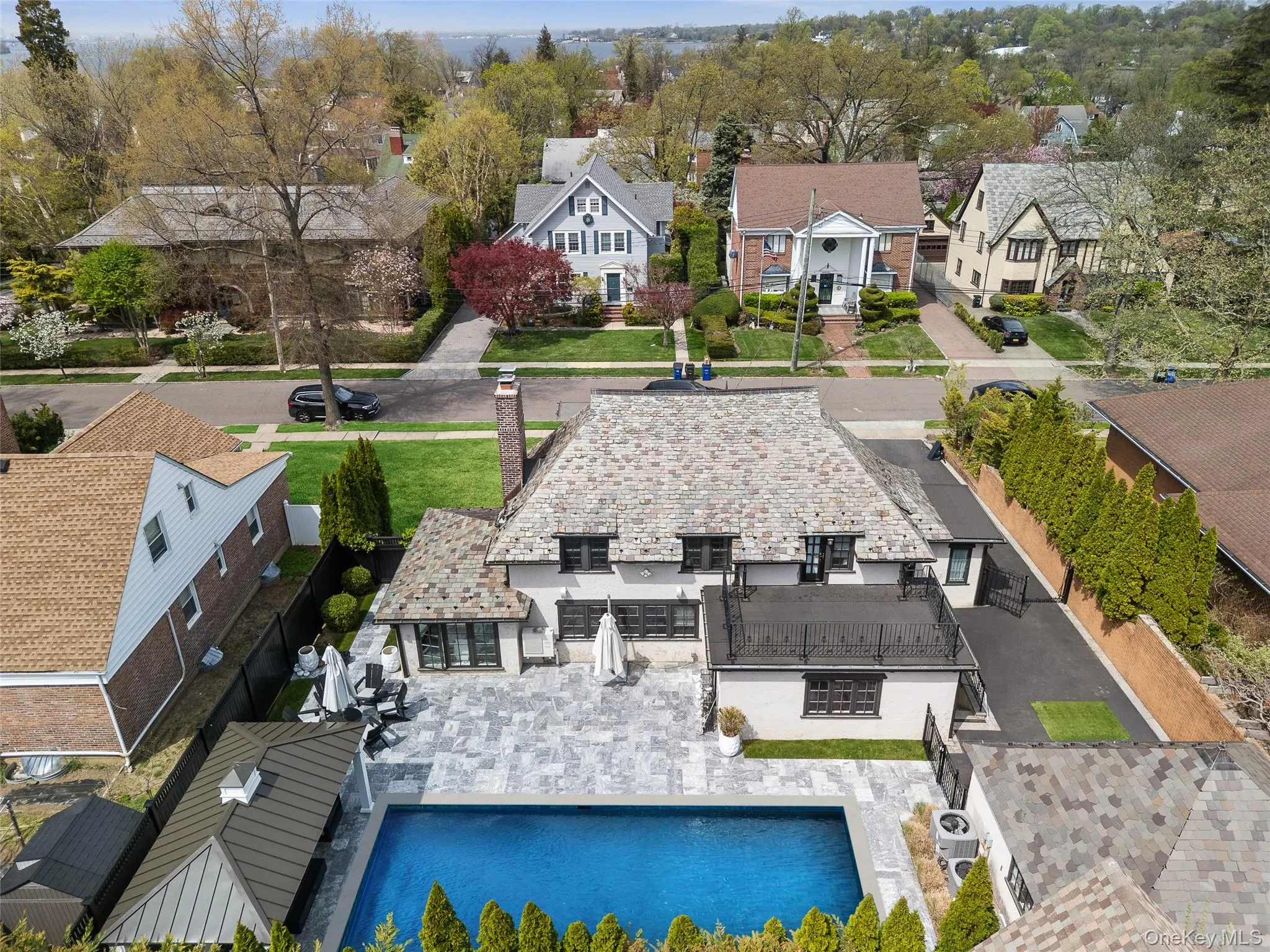 216 Beverly Road, New York, NY, 5 Bedrooms Bedrooms, 8 Rooms Rooms,3 BathroomsBathrooms,Residential,For Rent,Beverly,0,1002633 216 Beverly Road, New York, NY, 5 Bedrooms Bedrooms, 8 Rooms Rooms,3 BathroomsBathrooms,Residential,For Rent,Beverly,0,1002633