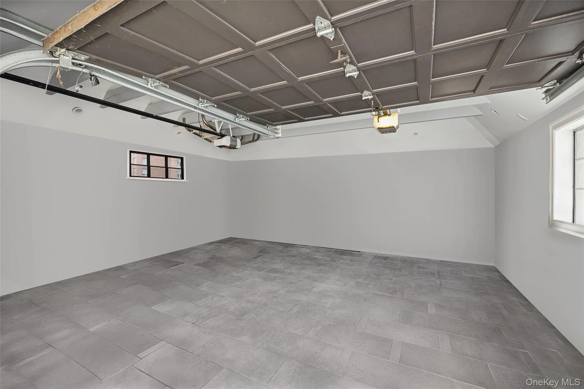 216 Beverly Road, New York, NY, 5 Bedrooms Bedrooms, 8 Rooms Rooms,3 BathroomsBathrooms,Residential,For Rent,Beverly,0,1002633 216 Beverly Road, New York, NY, 5 Bedrooms Bedrooms, 8 Rooms Rooms,3 BathroomsBathrooms,Residential,For Rent,Beverly,0,1002633