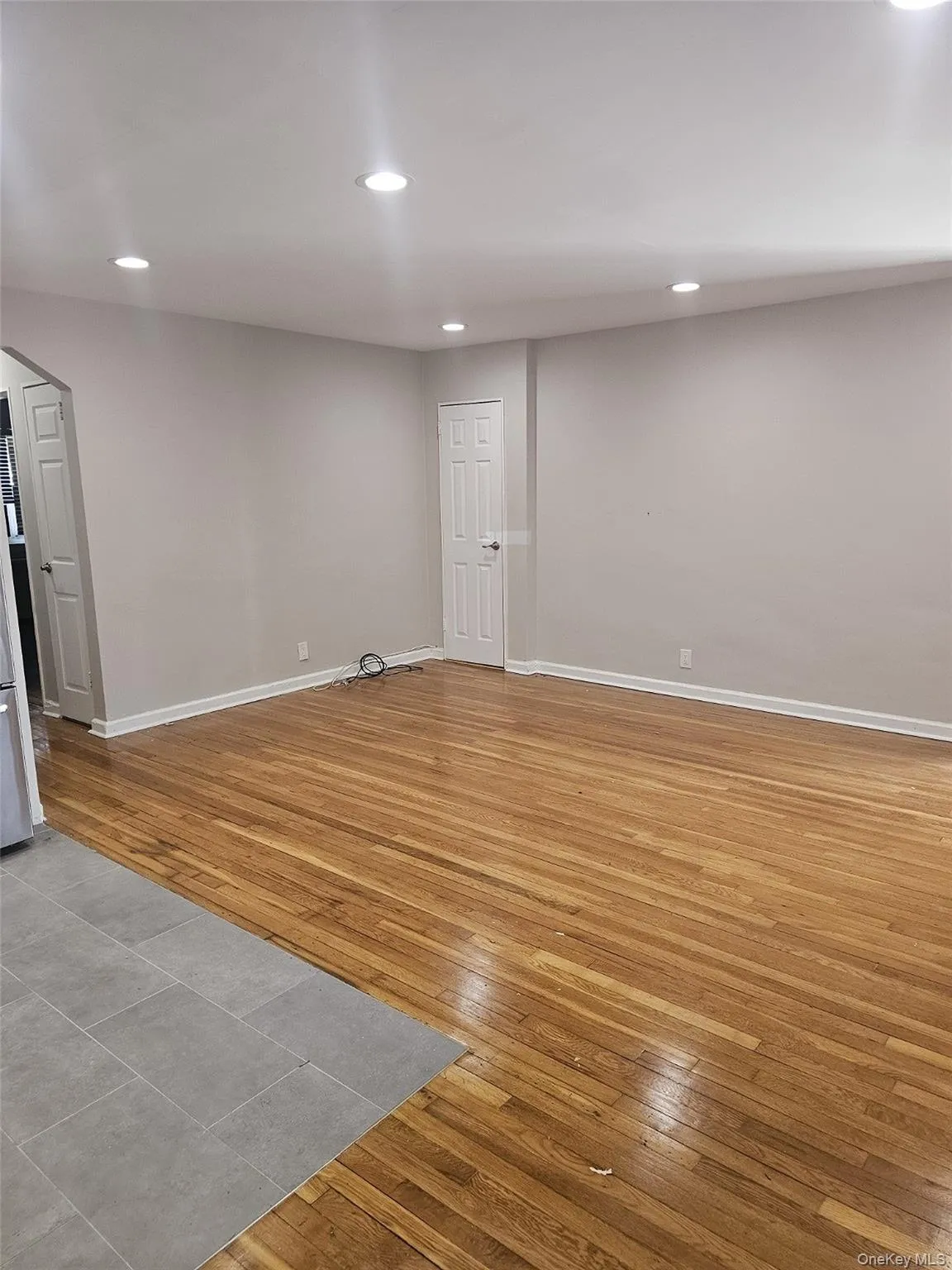 35-06 201st Street, New York, NY, 2 Bedrooms Bedrooms, 5 Rooms Rooms,1 BathroomBathrooms,Residential,For Rent,201st,0,1002634 35-06 201st Street, New York, NY, 2 Bedrooms Bedrooms, 5 Rooms Rooms,1 BathroomBathrooms,Residential,For Rent,201st,0,1002634