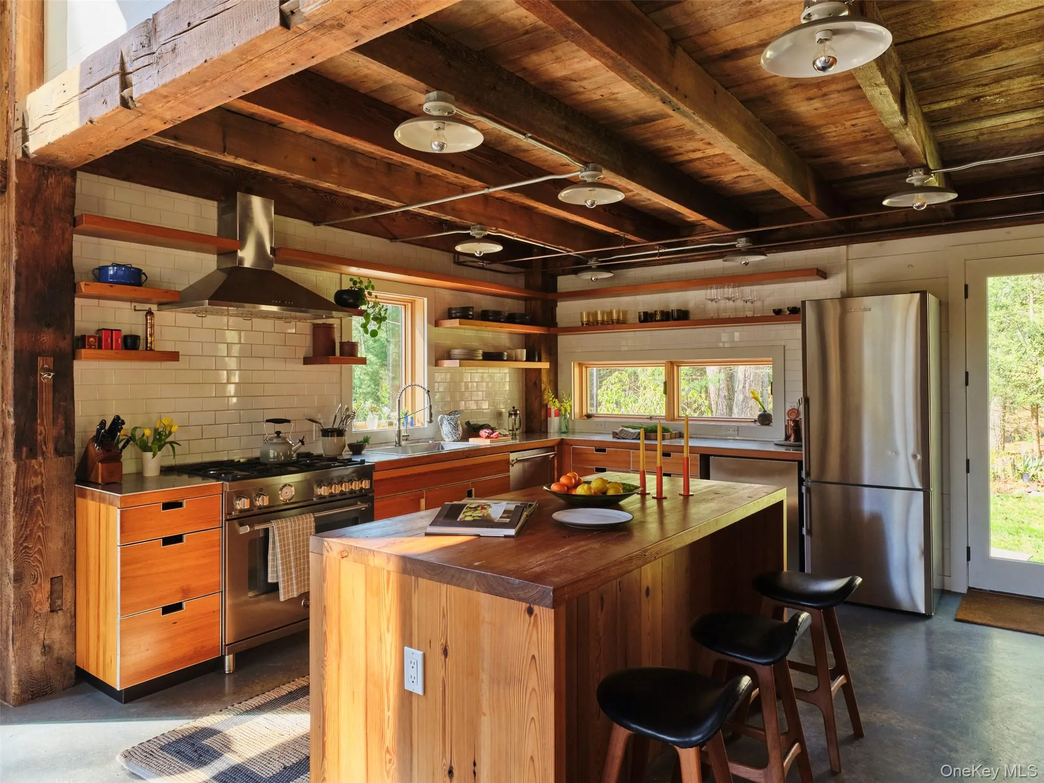 55 Woods Road, Highland, NY, 4 Bedrooms Bedrooms, 10 Rooms Rooms,3 BathroomsBathrooms,Residential Sale,For Rent,Woods,0,1002637 55 Woods Road, Highland, NY, 4 Bedrooms Bedrooms, 10 Rooms Rooms,3 BathroomsBathrooms,Residential Sale,For Rent,Woods,0,1002637