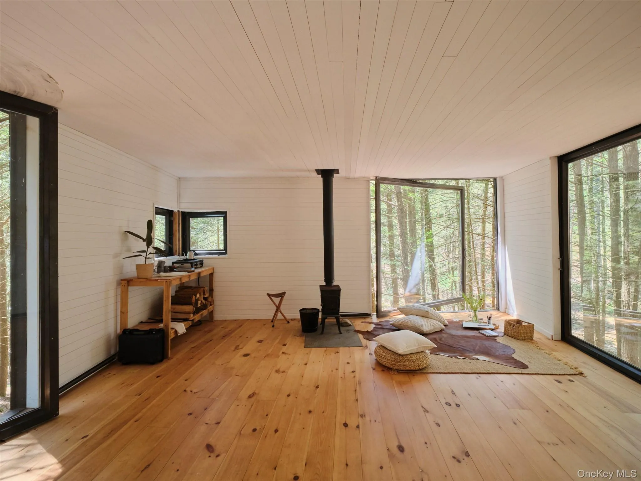 55 Woods Road, Highland, NY, 4 Bedrooms Bedrooms, 10 Rooms Rooms,3 BathroomsBathrooms,Residential Sale,For Rent,Woods,0,1002637 55 Woods Road, Highland, NY, 4 Bedrooms Bedrooms, 10 Rooms Rooms,3 BathroomsBathrooms,Residential Sale,For Rent,Woods,0,1002637