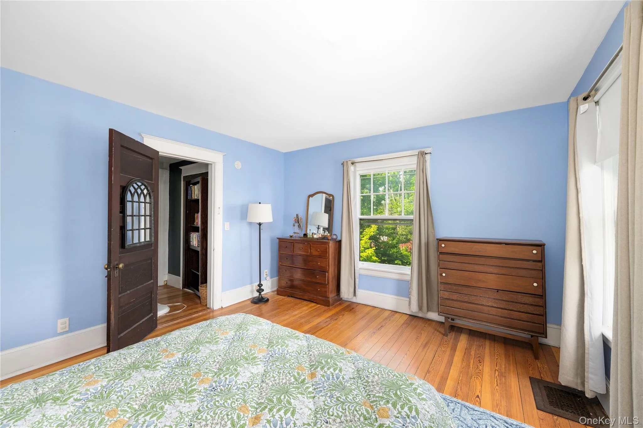 21 Barnard Avenue, Poughkeepsie, NY, 4 Bedrooms Bedrooms, 7 Rooms Rooms,3 BathroomsBathrooms,Residential,For Rent,Barnard,0,1002638 21 Barnard Avenue, Poughkeepsie, NY, 4 Bedrooms Bedrooms, 7 Rooms Rooms,3 BathroomsBathrooms,Residential,For Rent,Barnard,0,1002638