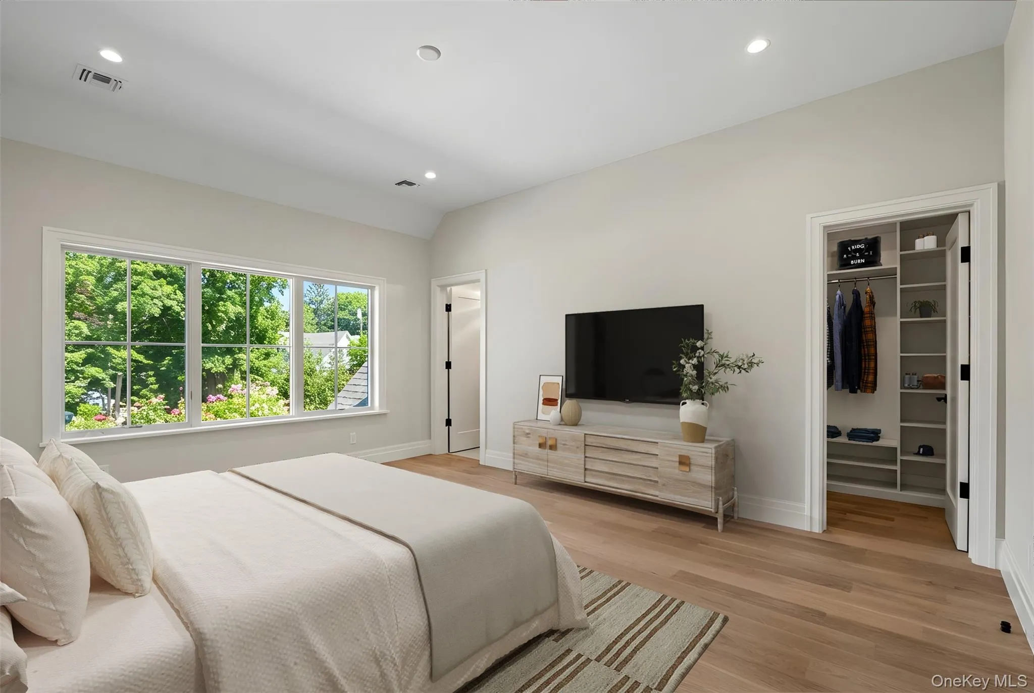 244 Sea Mecox Road, Southampton, NY, 6 Bedrooms Bedrooms, 18 Rooms Rooms,7 BathroomsBathrooms,Residential,For Rent,Sea Mecox,0,1002643 244 Sea Mecox Road, Southampton, NY, 6 Bedrooms Bedrooms, 18 Rooms Rooms,7 BathroomsBathrooms,Residential,For Rent,Sea Mecox,0,1002643